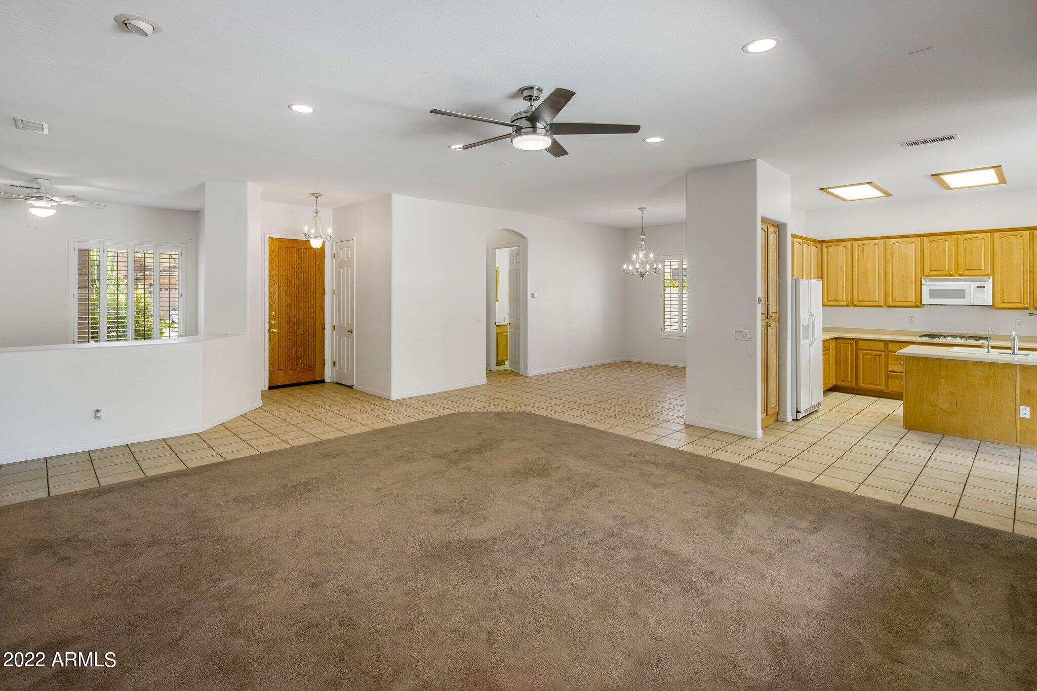 5226 E HERRERA Drive