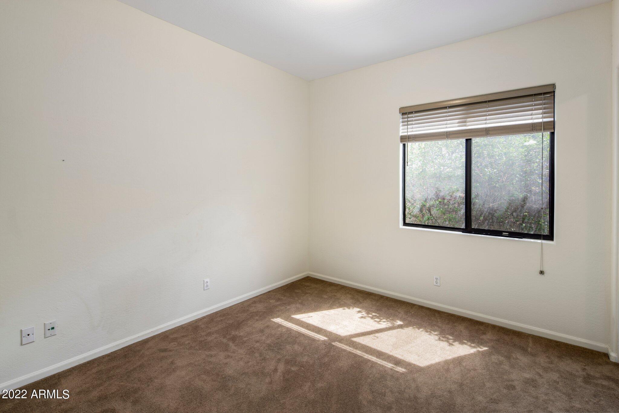 5226 E HERRERA Drive