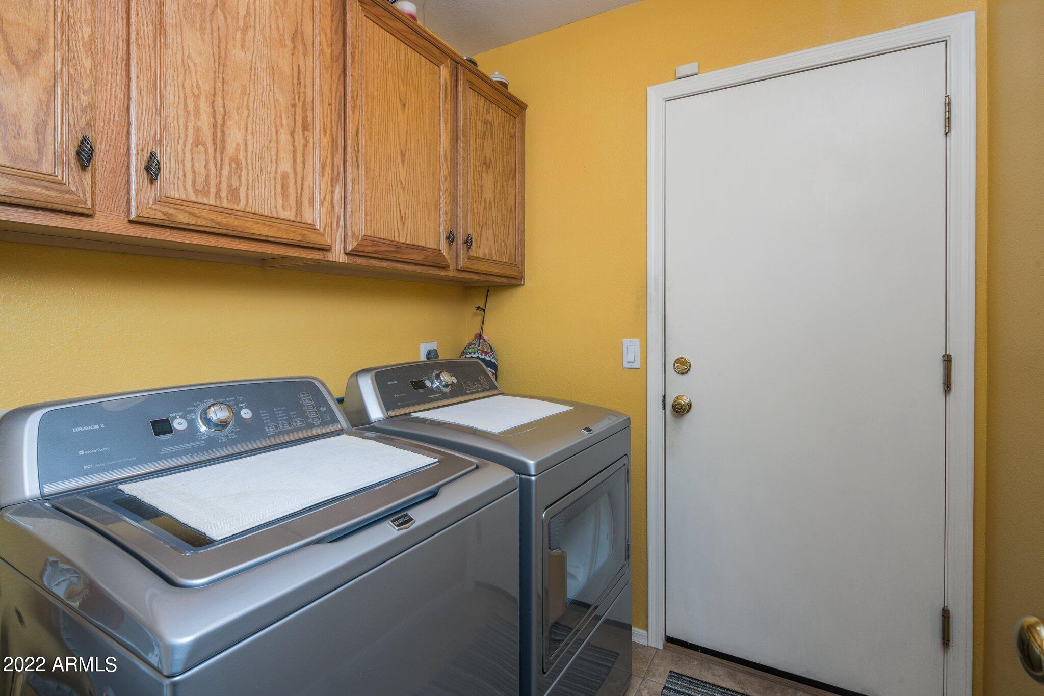 4330 E TETHER Trail