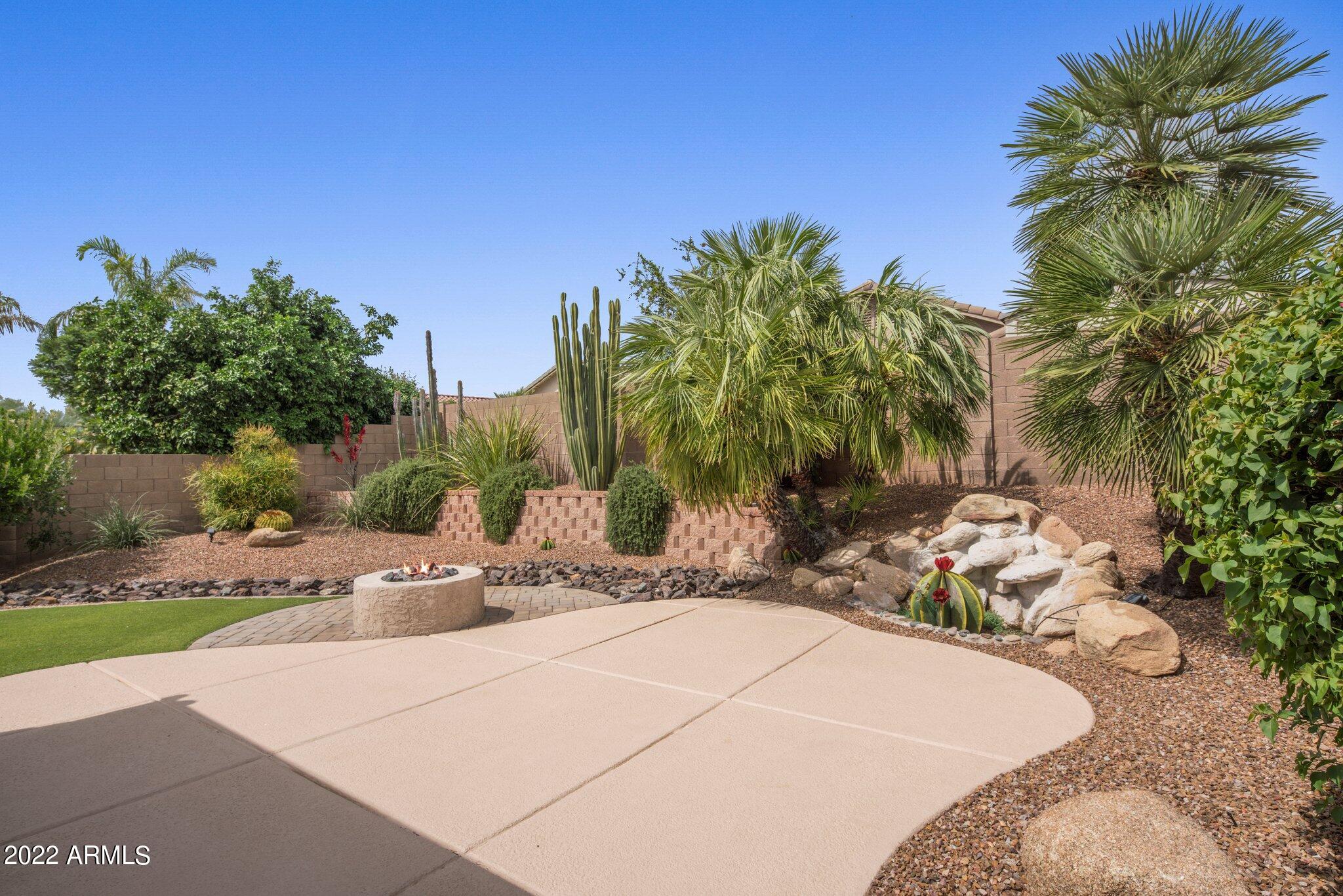 4330 E TETHER Trail