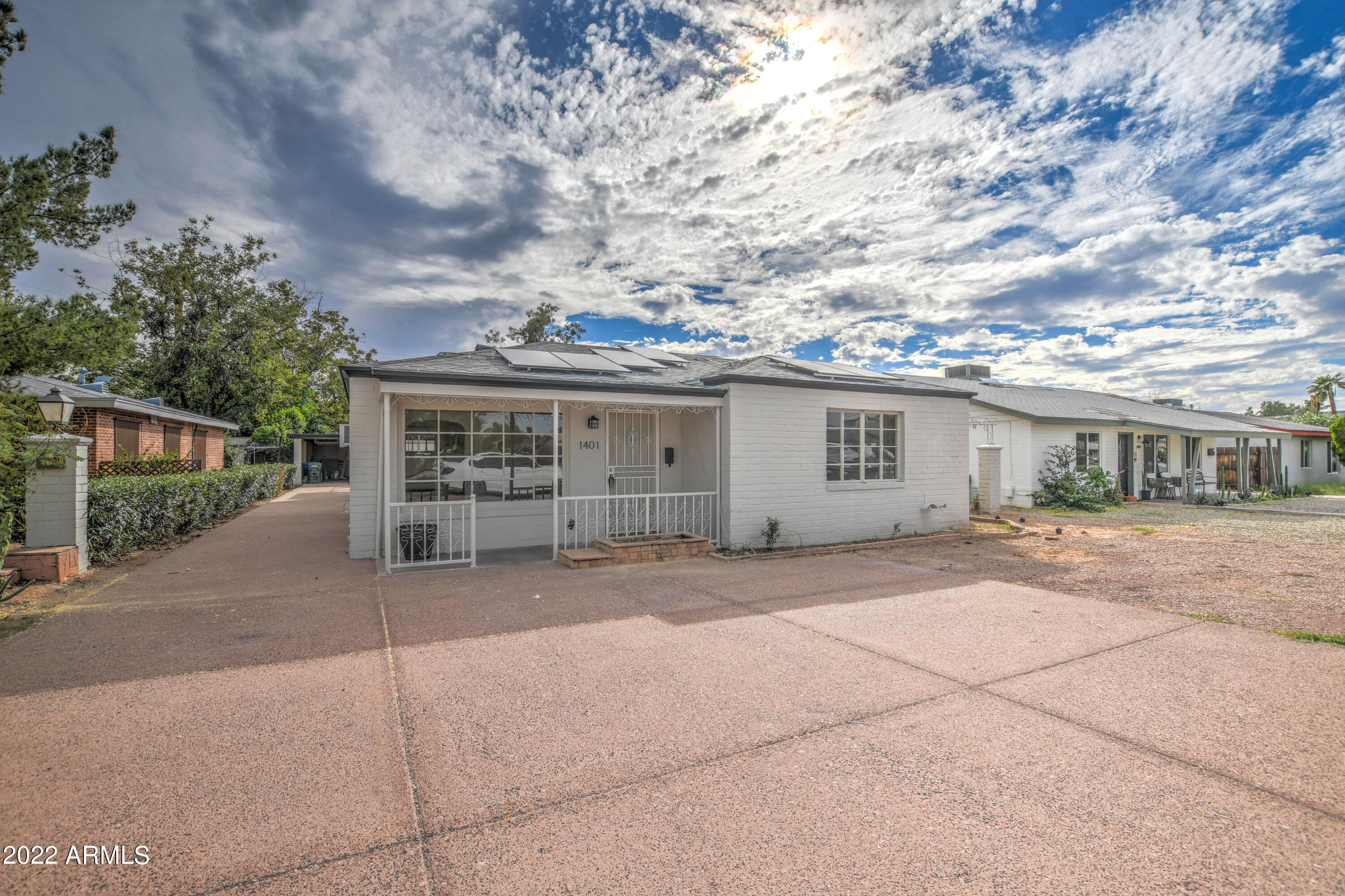 1401 E OSBORN Road