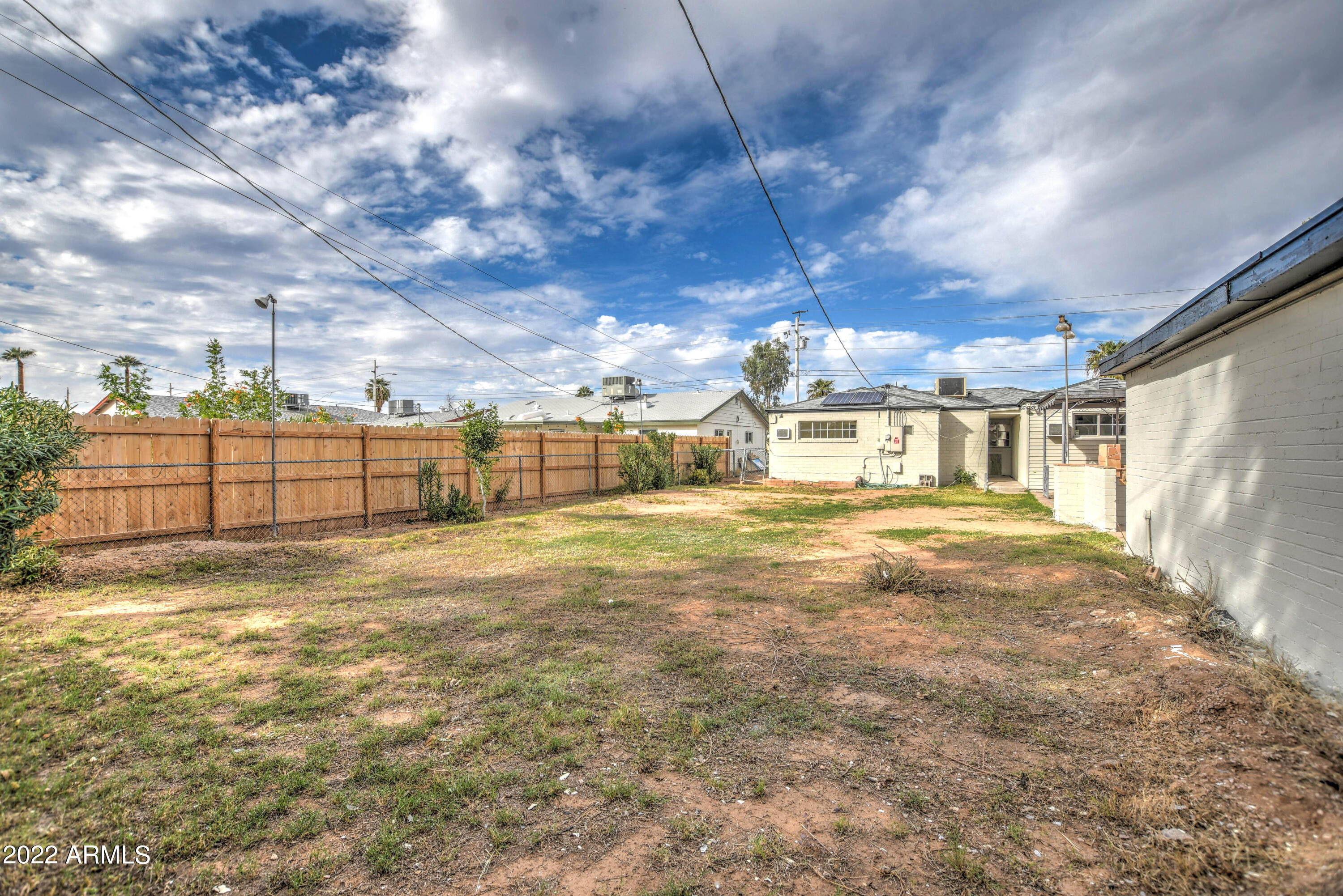 1401 E OSBORN Road