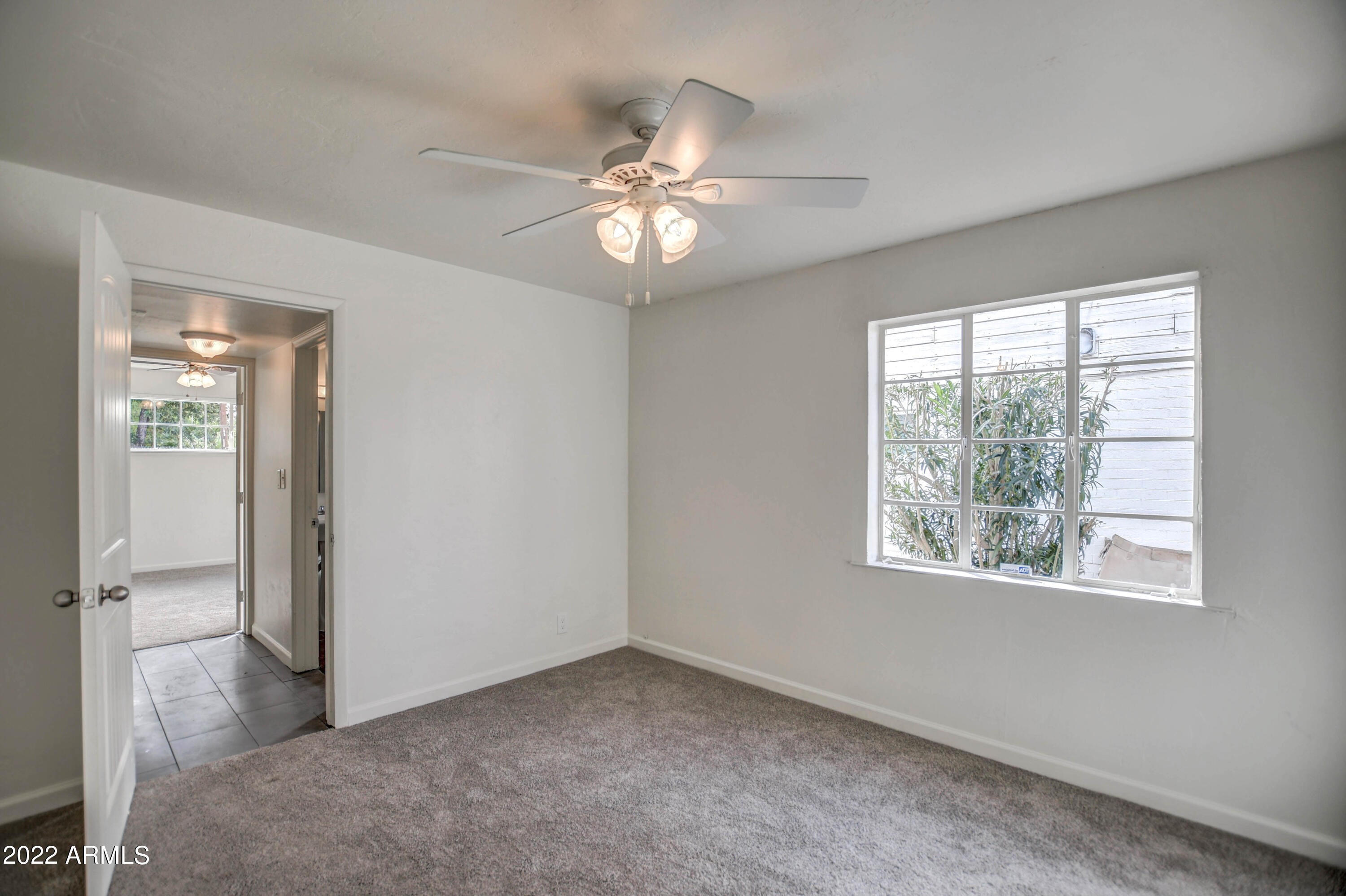 1401 E OSBORN Road