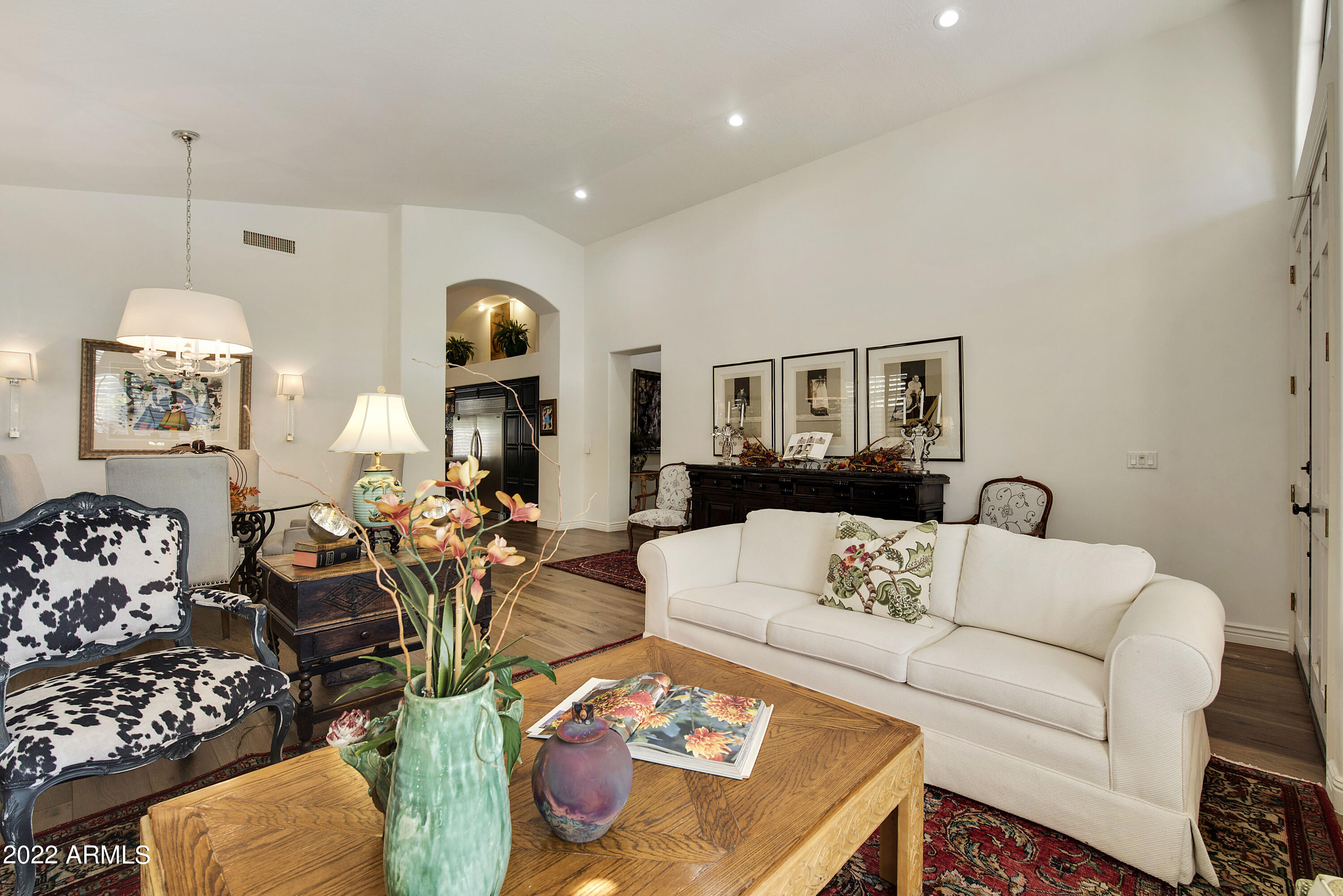 10413 N 55TH Place