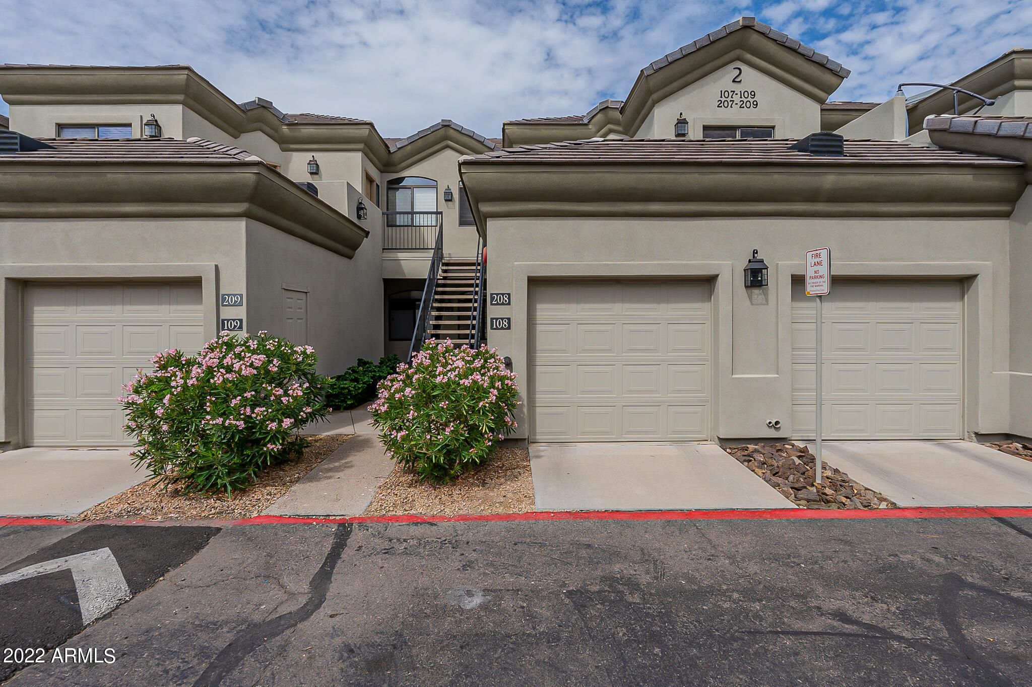 4533 N 22ND Street Unit: 208