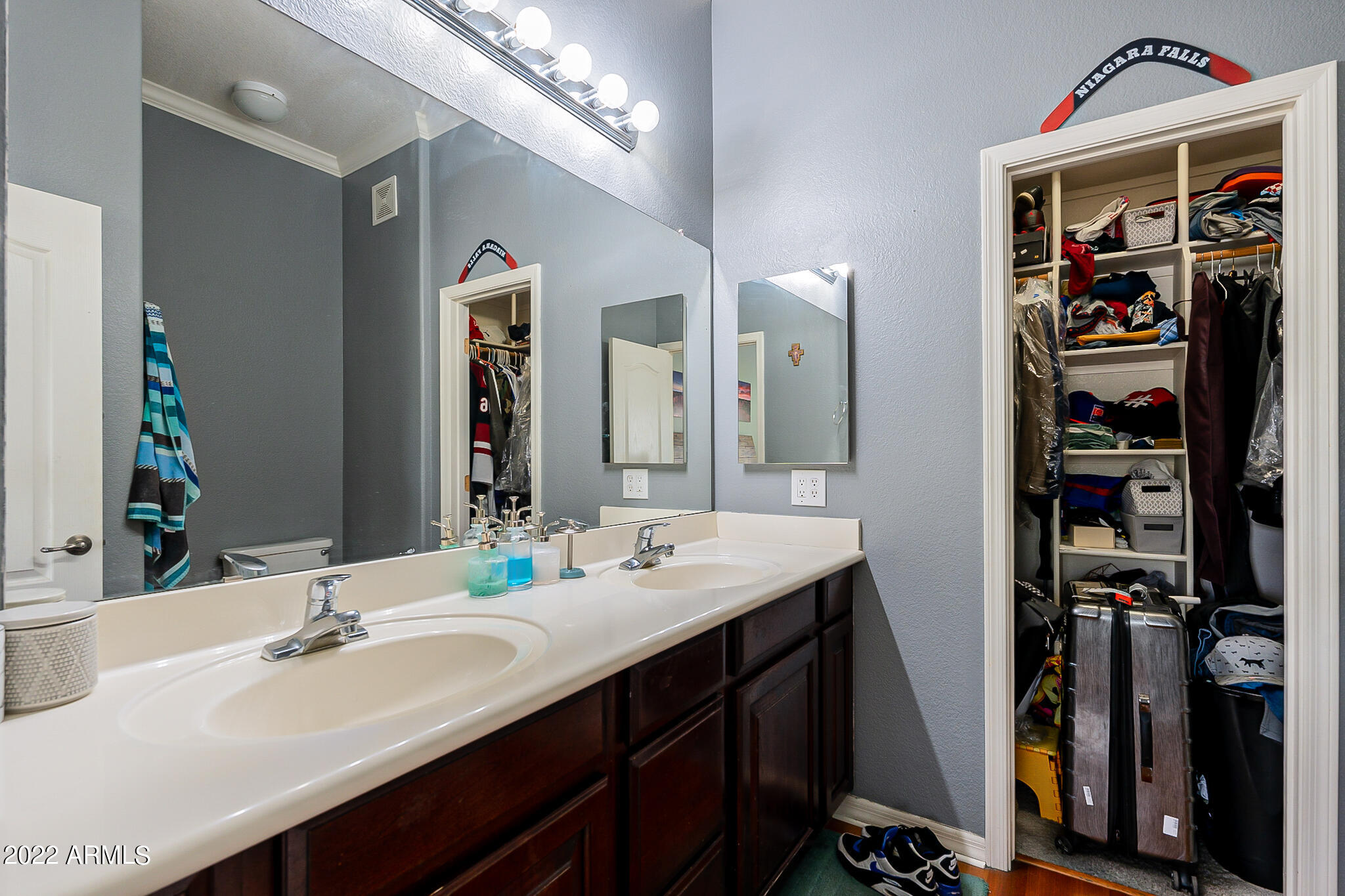 4533 N 22ND Street Unit: 208