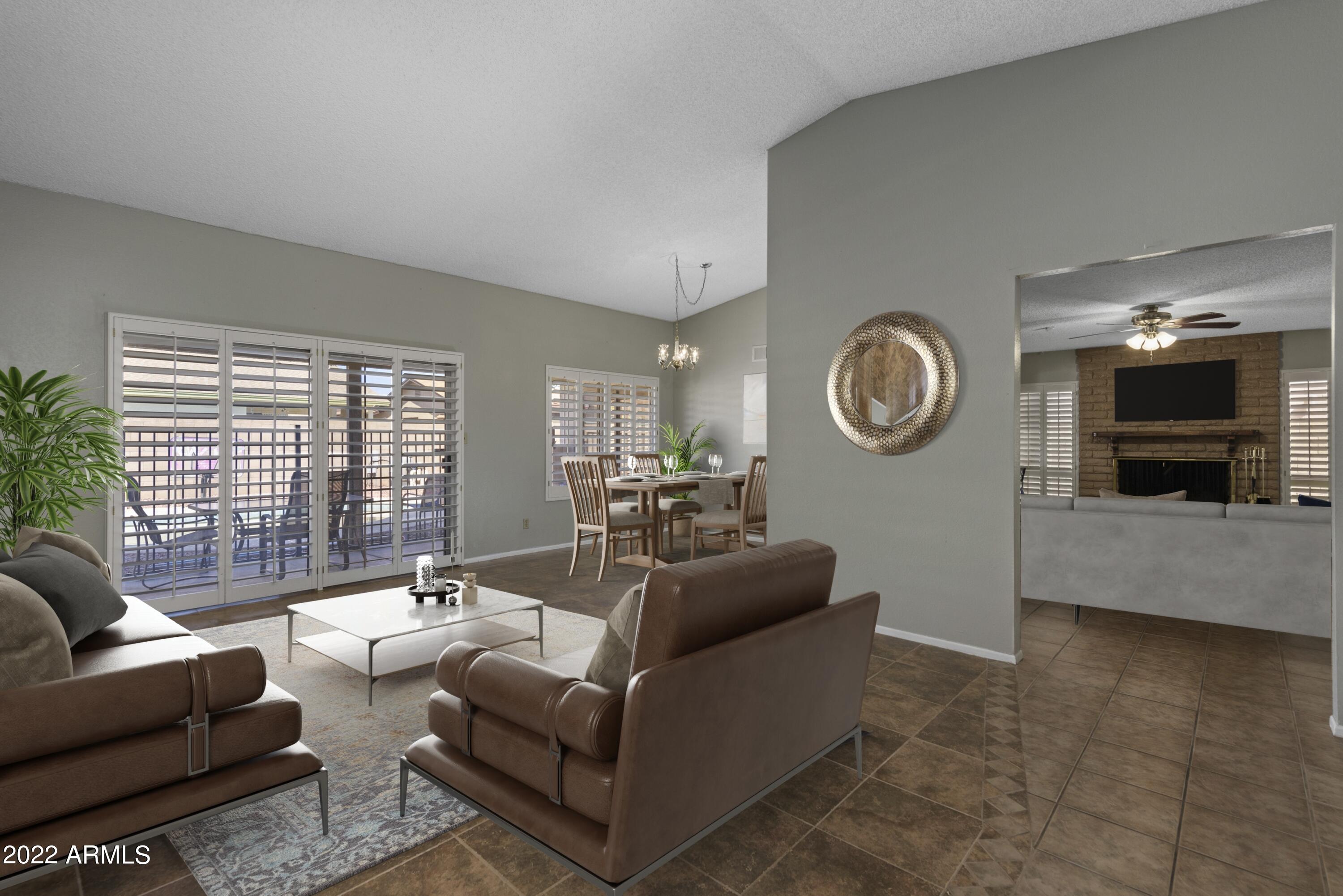5426 W Sunnyside Drive