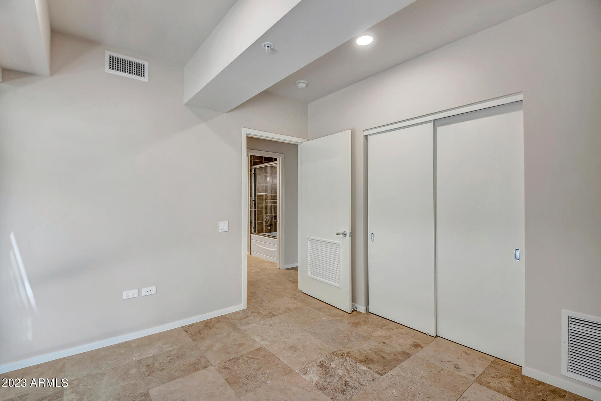 7151 E RANCHO VISTA Drive Unit: 2006