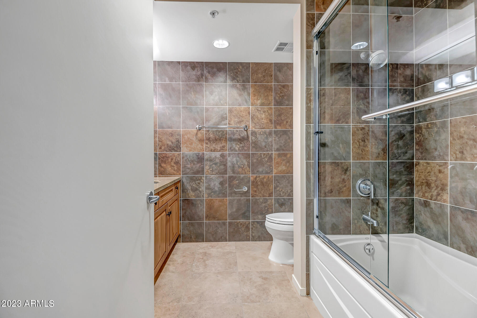 7151 E RANCHO VISTA Drive Unit: 2006