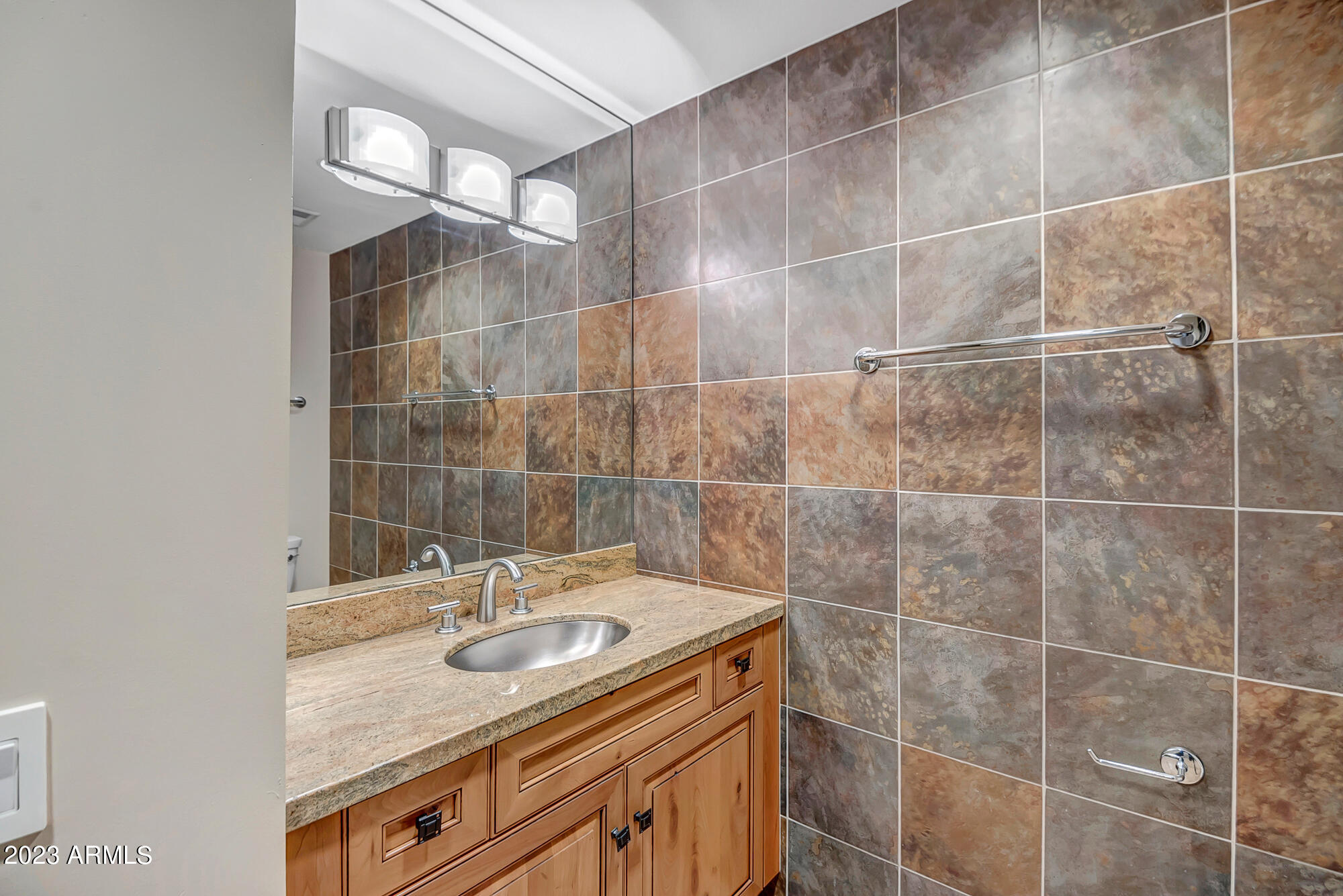 7151 E RANCHO VISTA Drive Unit: 2006