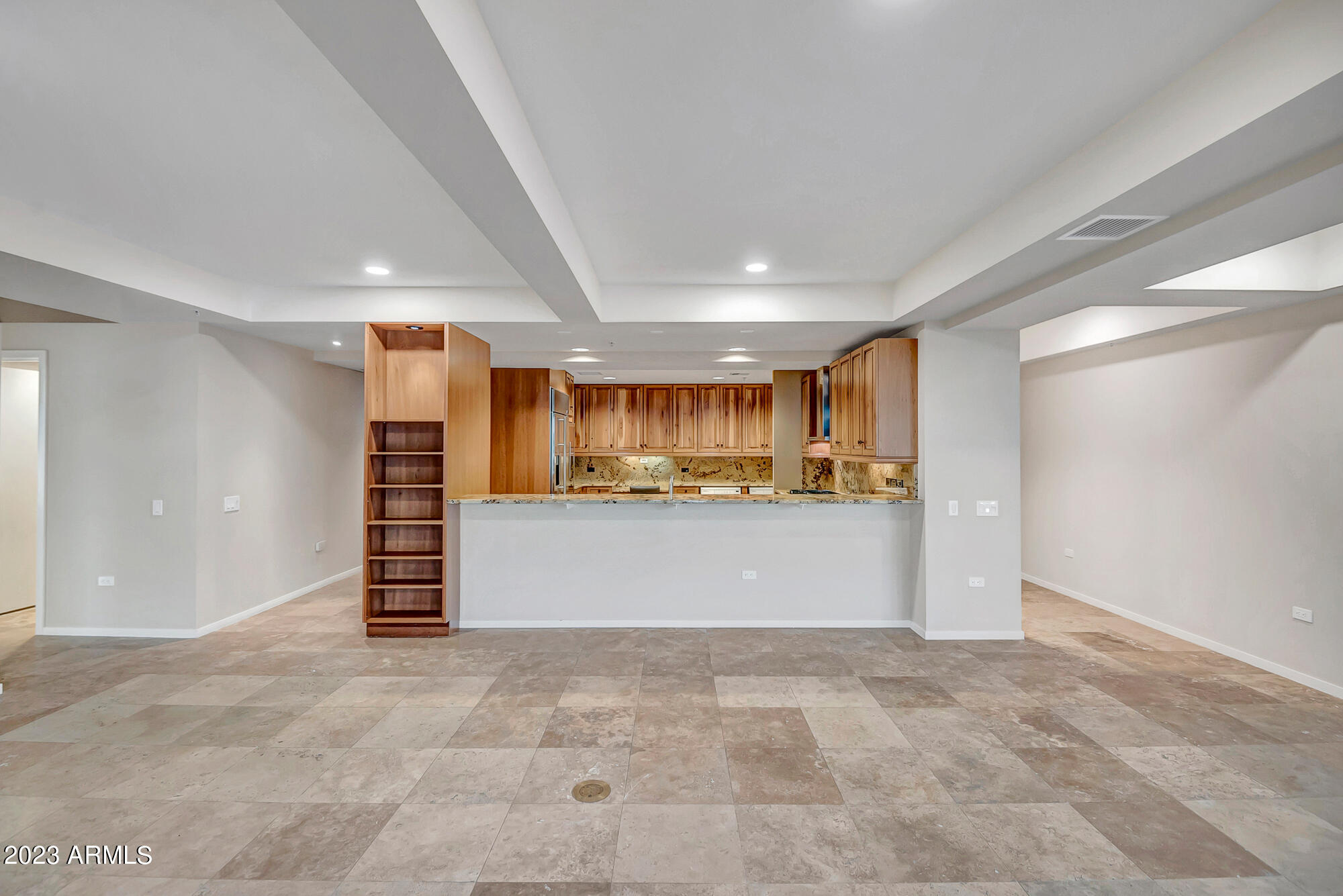 7151 E RANCHO VISTA Drive Unit: 2006