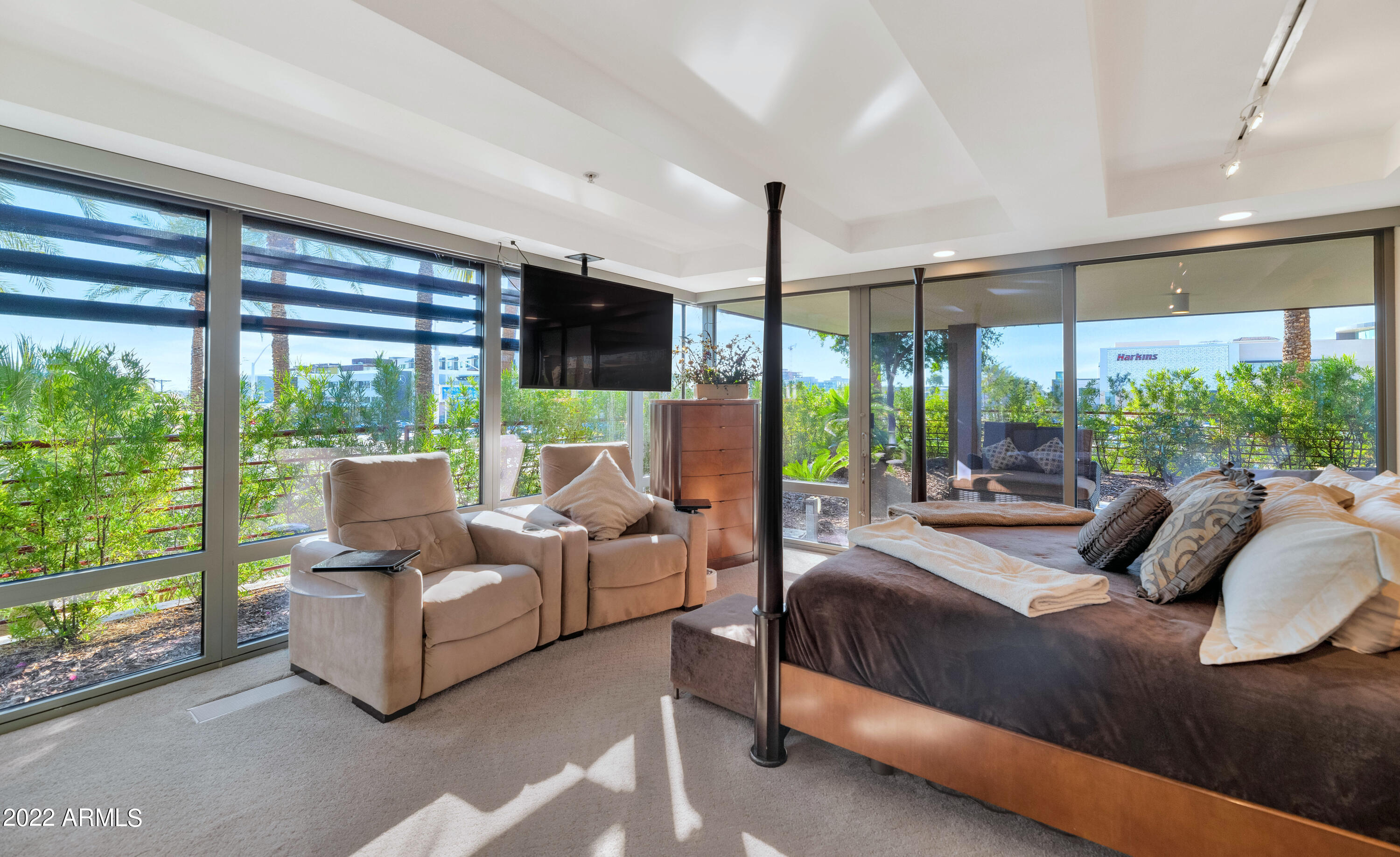 7157 E RANCHO VISTA Drive Unit: 2013