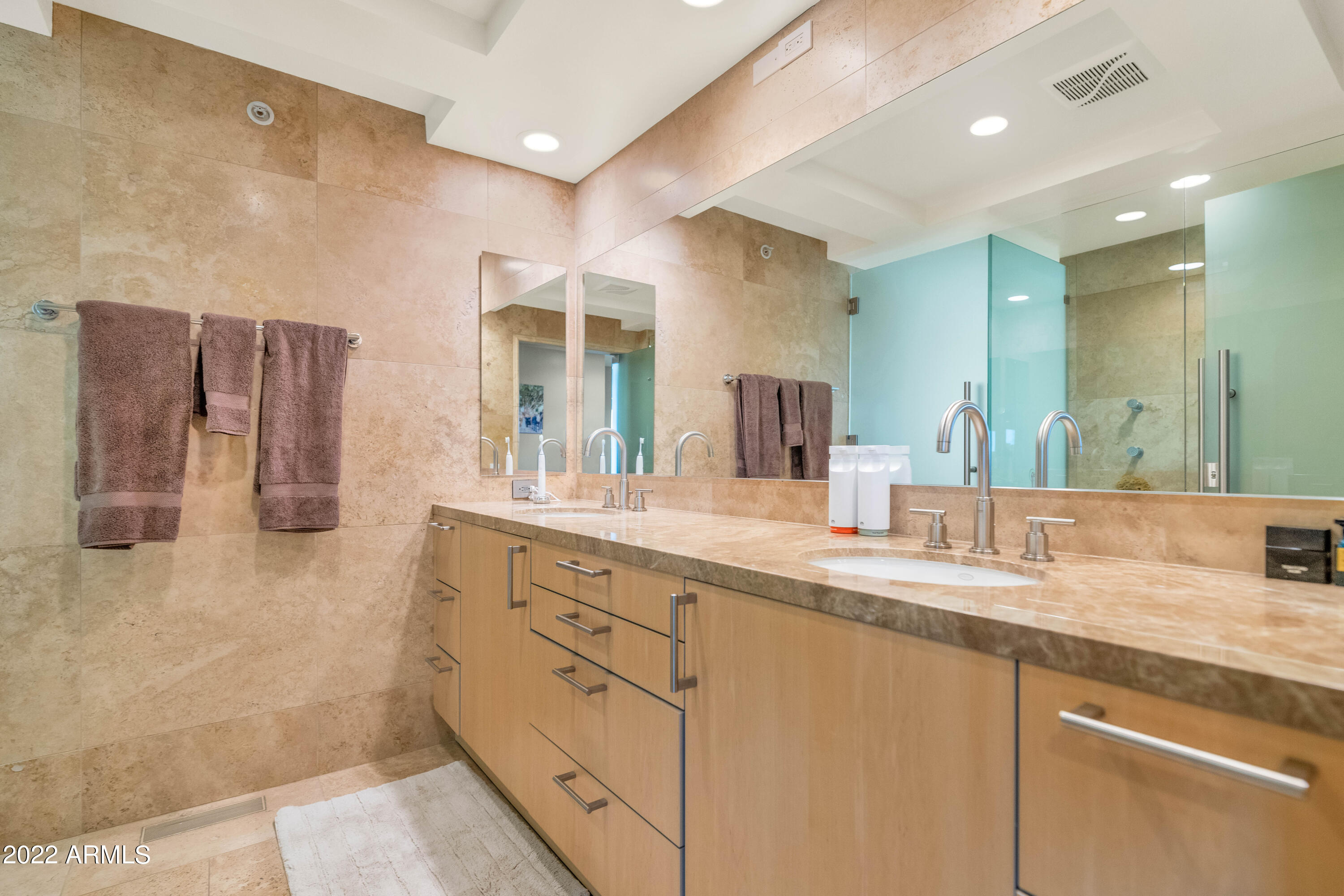 7157 E RANCHO VISTA Drive Unit: 2013