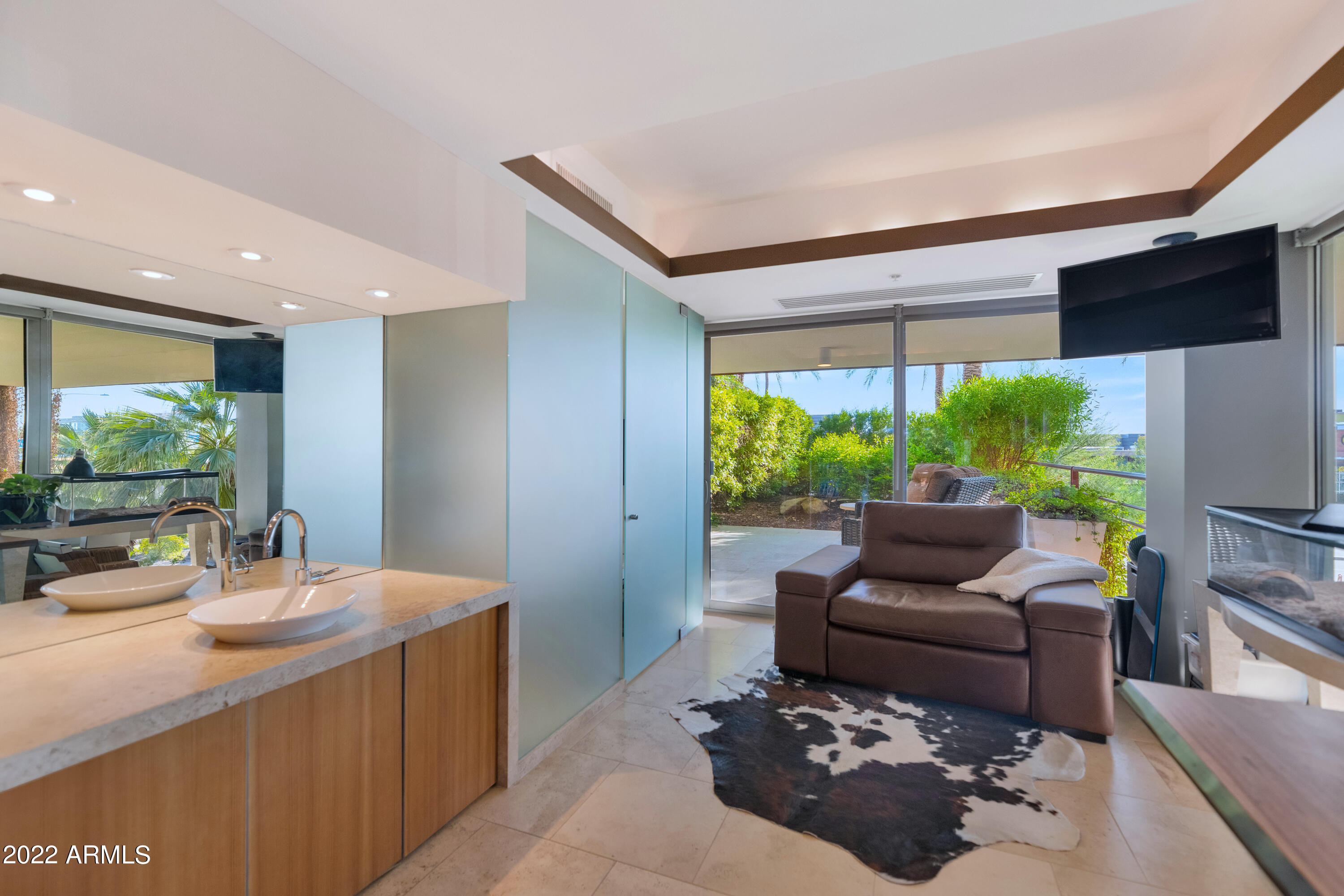 7157 E RANCHO VISTA Drive Unit: 2013