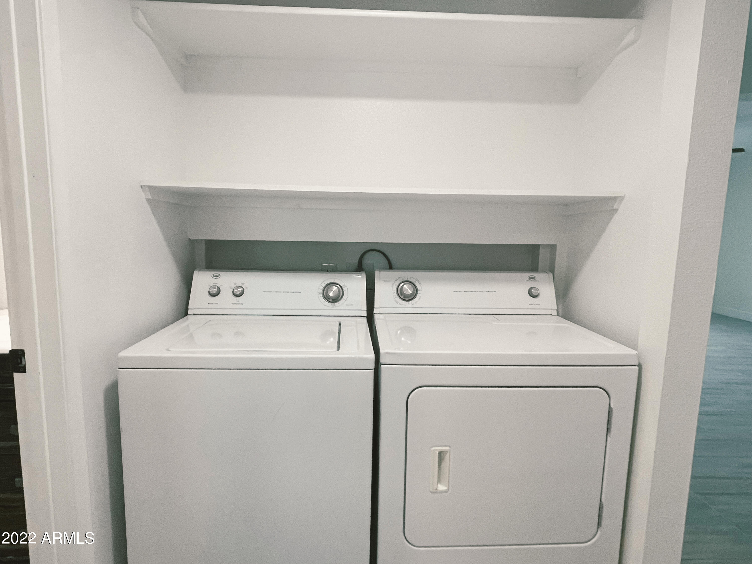 8562 E INDIAN SCHOOL Road Unit: E
