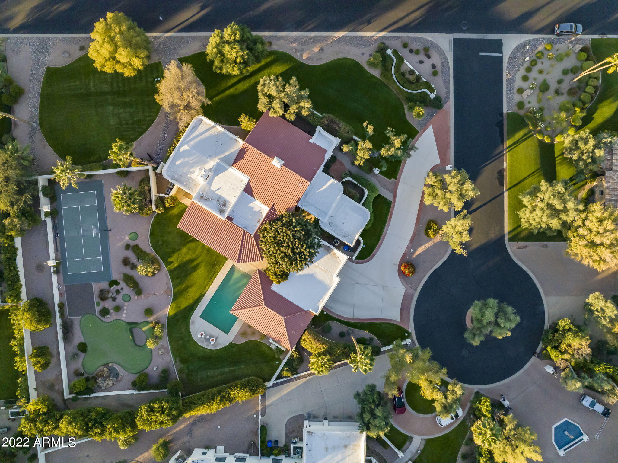 6201 E HUNTRESS Drive