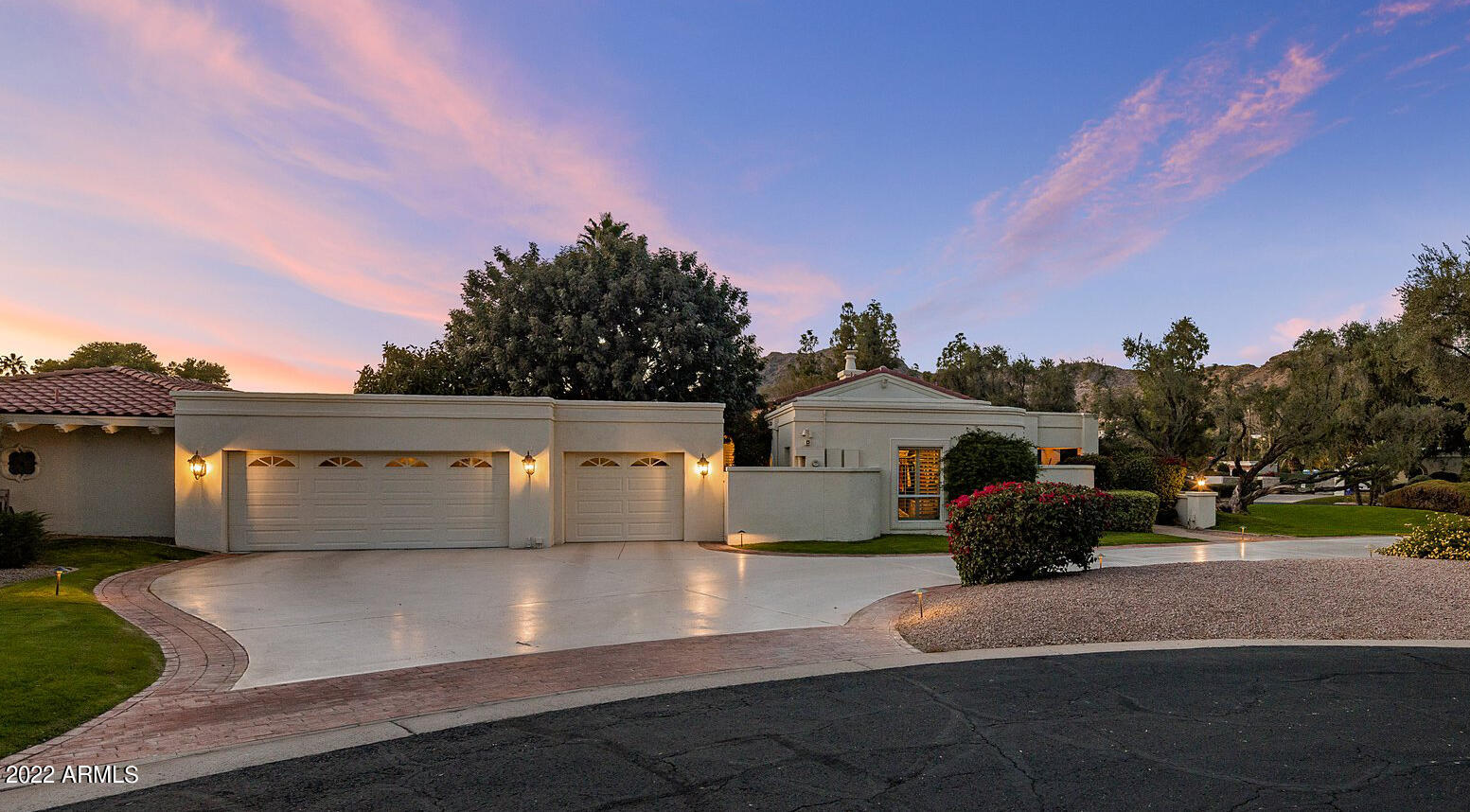 6201 E HUNTRESS Drive