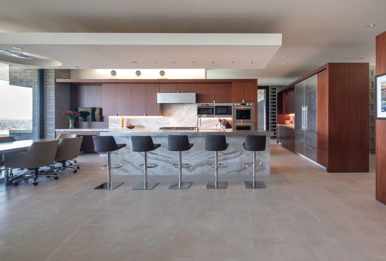 7777 N SAGUARO Drive