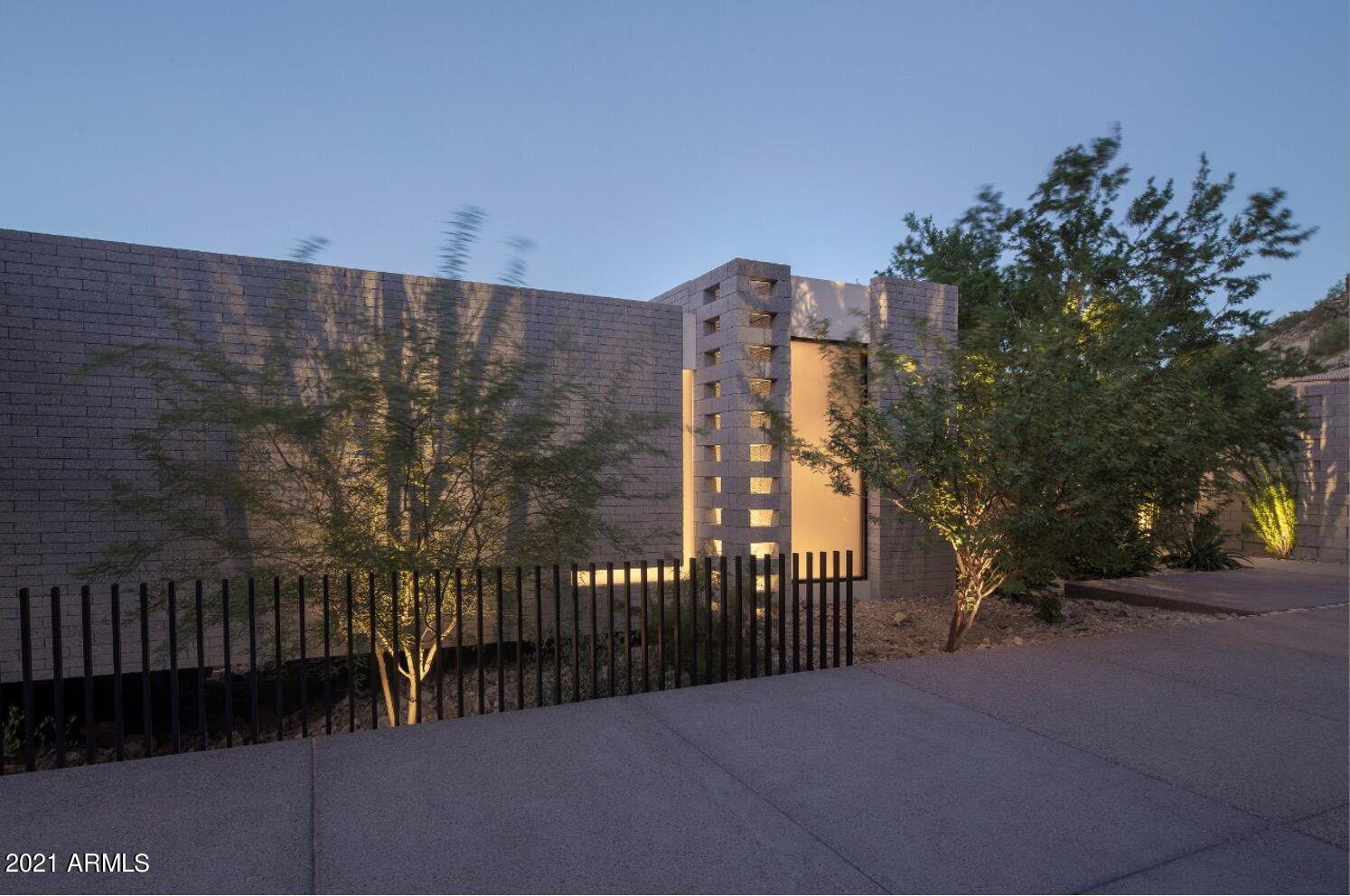 7777 N SAGUARO Drive