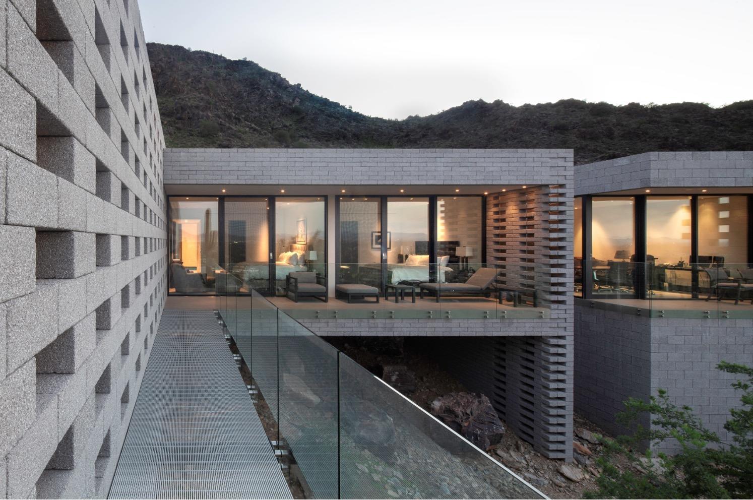 7777 N SAGUARO Drive