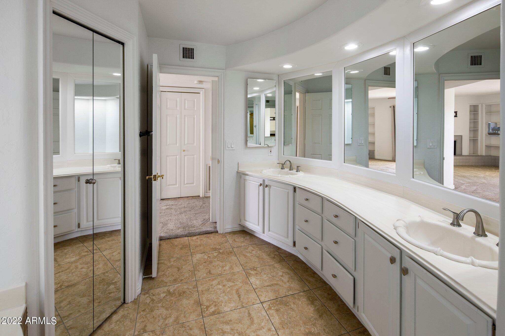 10050 E MOUNTAINVIEW LAKE Drive Unit: 7