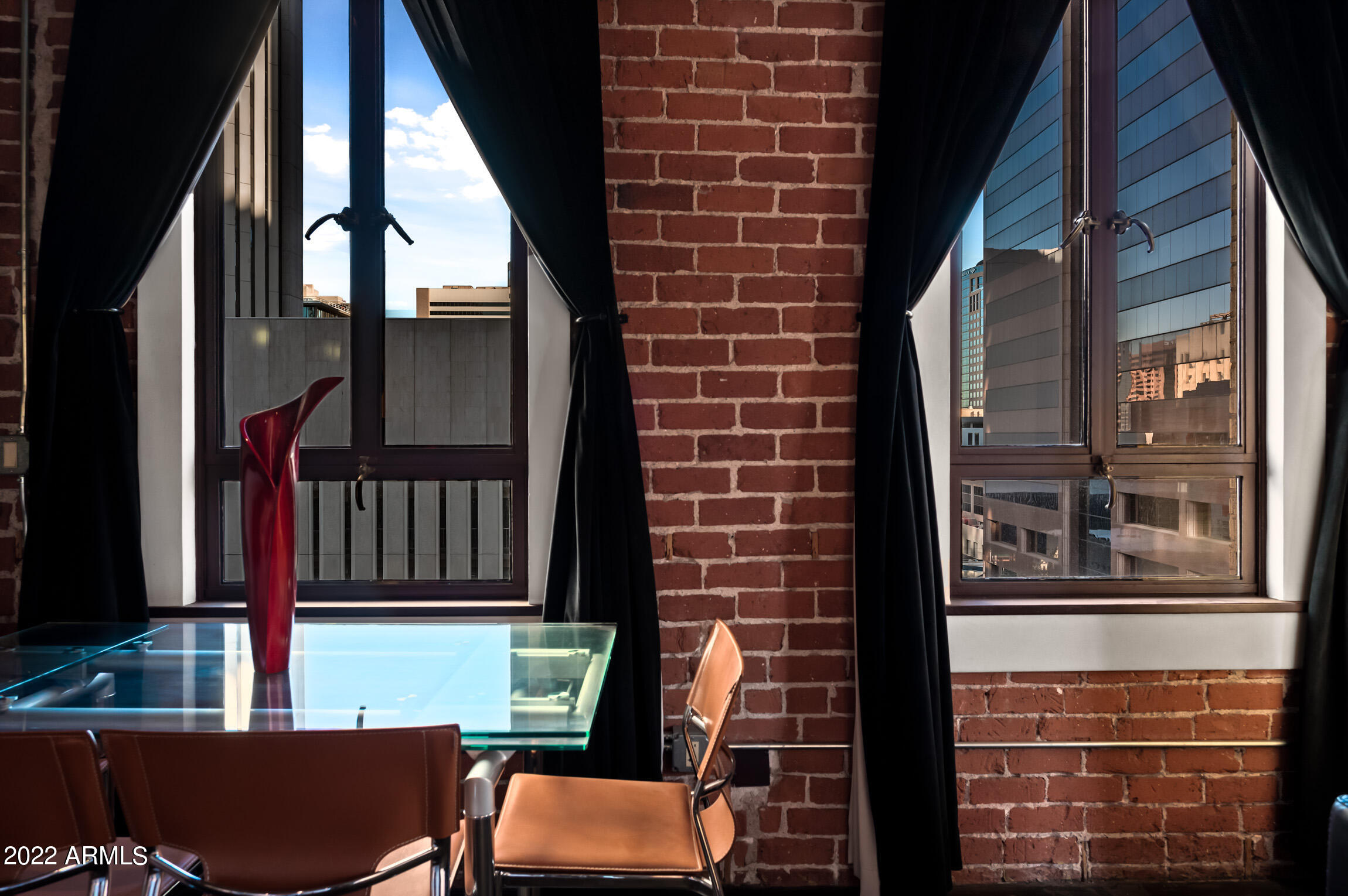 114 W ADAMS Street Unit: 708