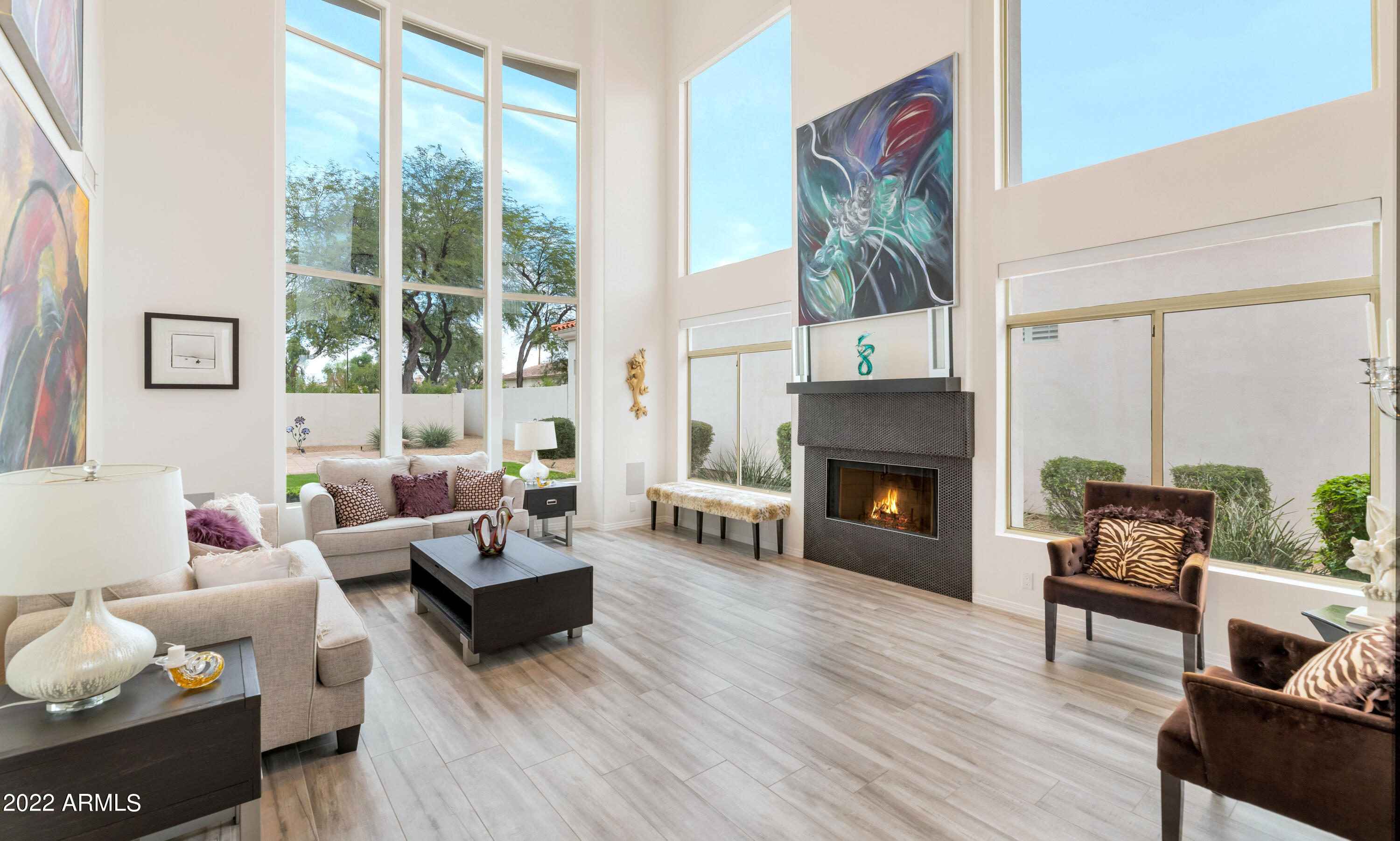 7634 E SIERRA VISTA Drive