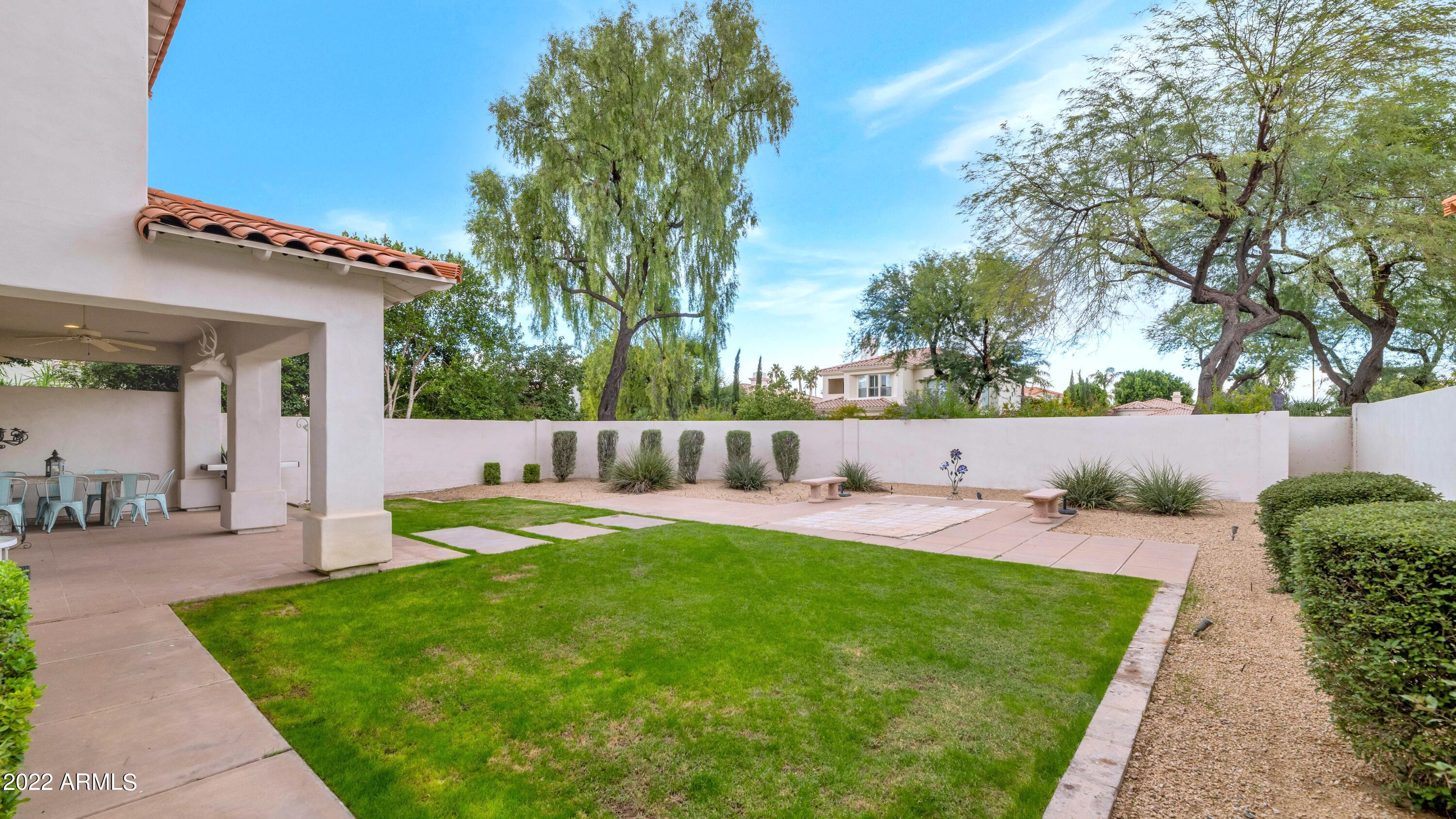 7634 E SIERRA VISTA Drive