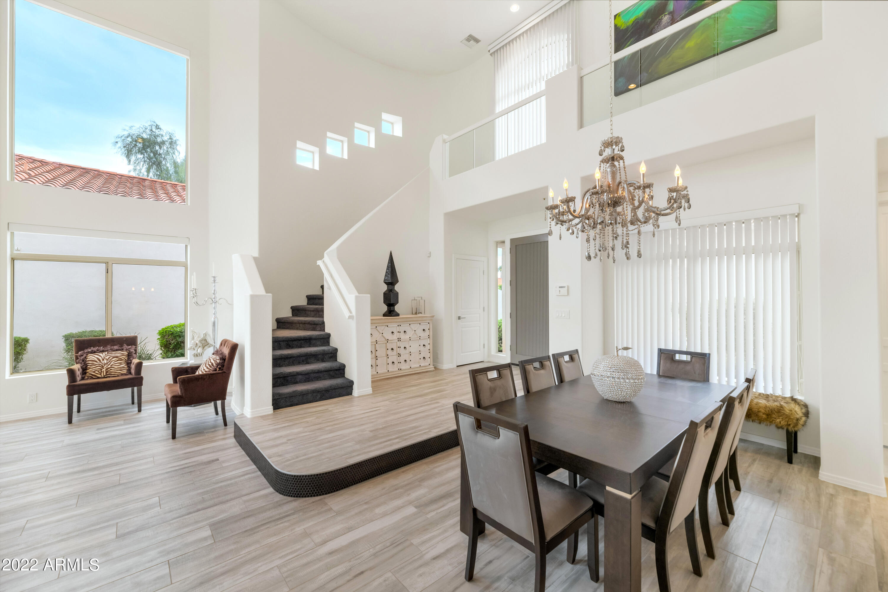 7634 E SIERRA VISTA Drive