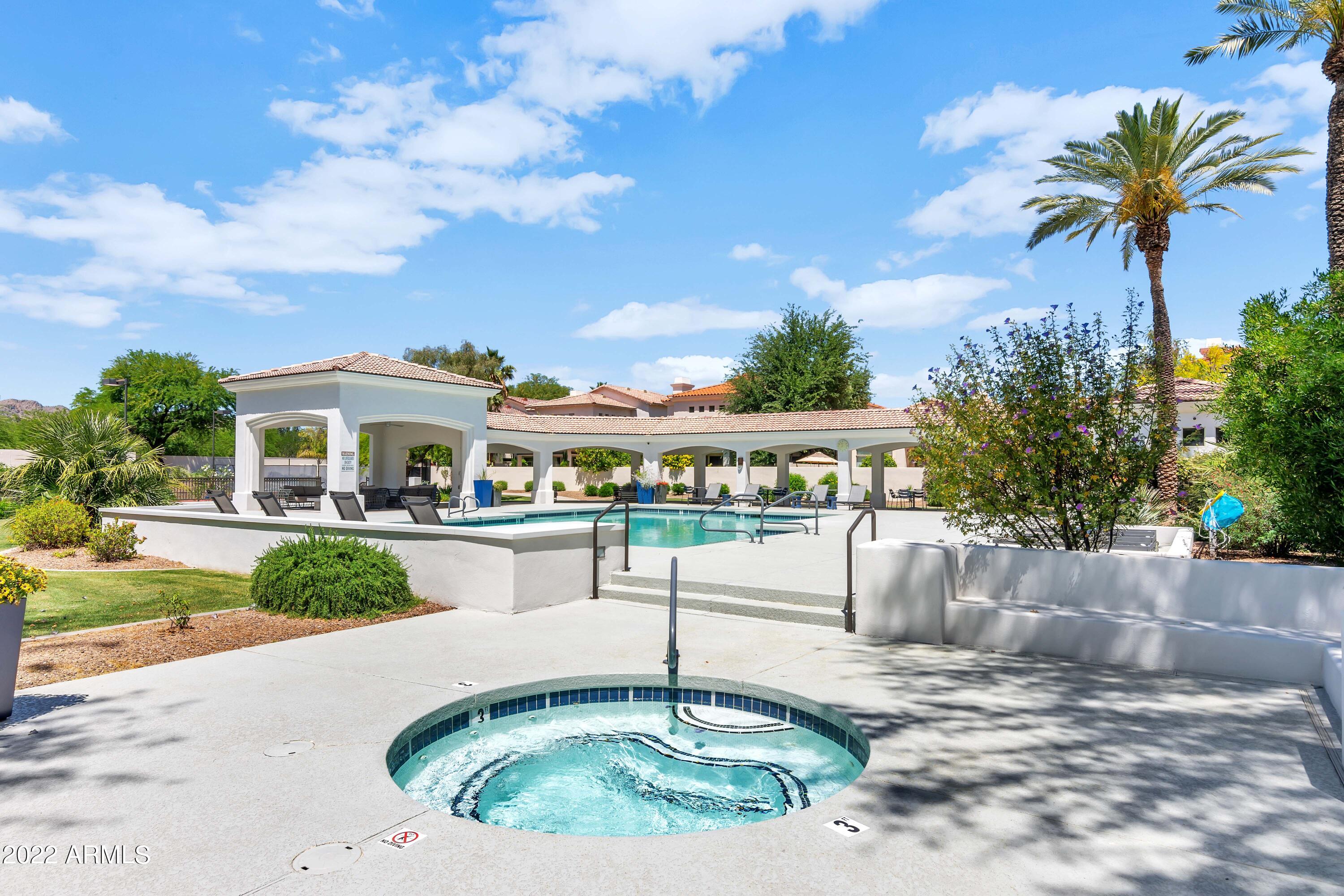 7634 E SIERRA VISTA Drive