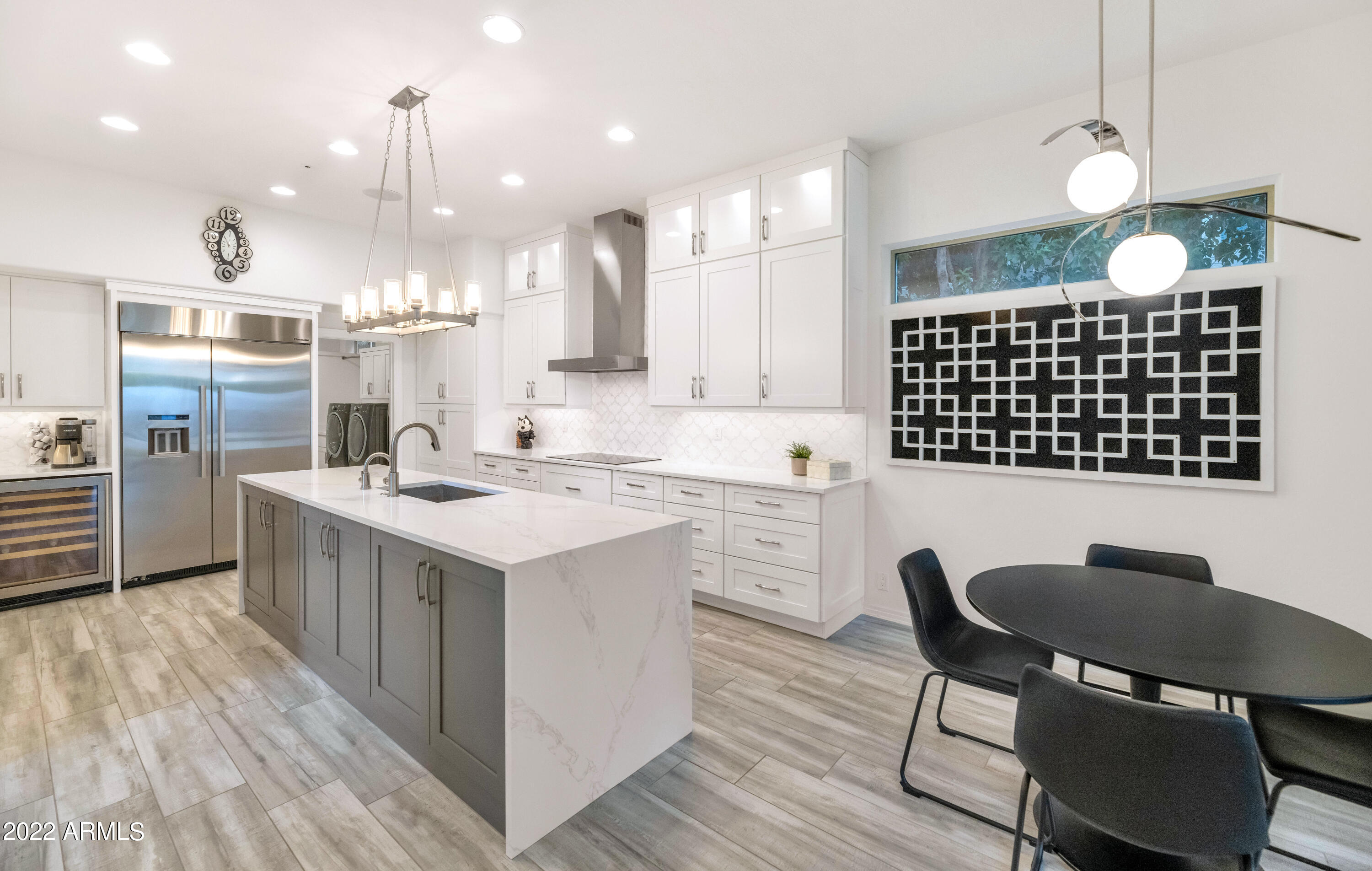 7634 E SIERRA VISTA Drive