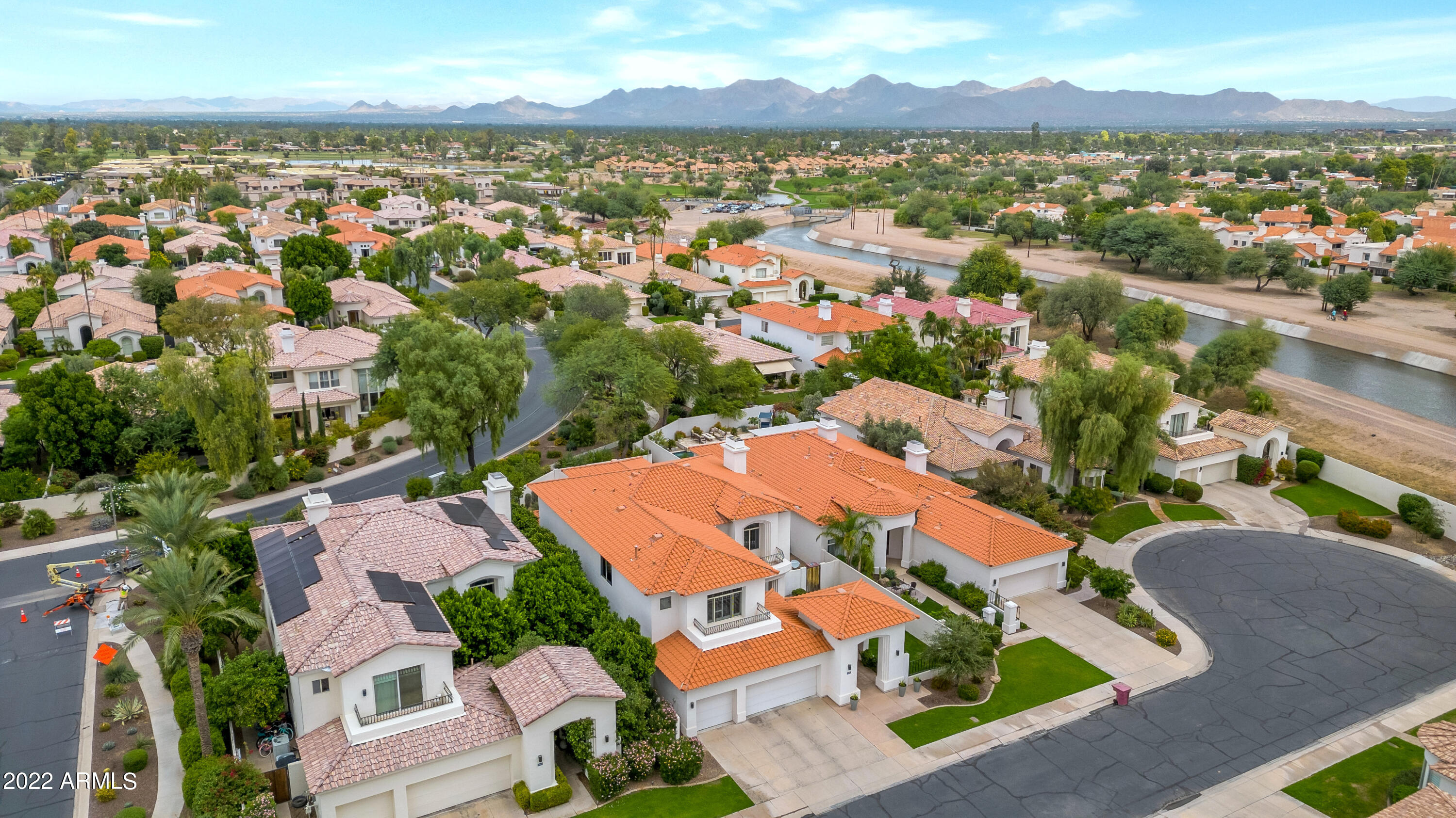 7634 E SIERRA VISTA Drive