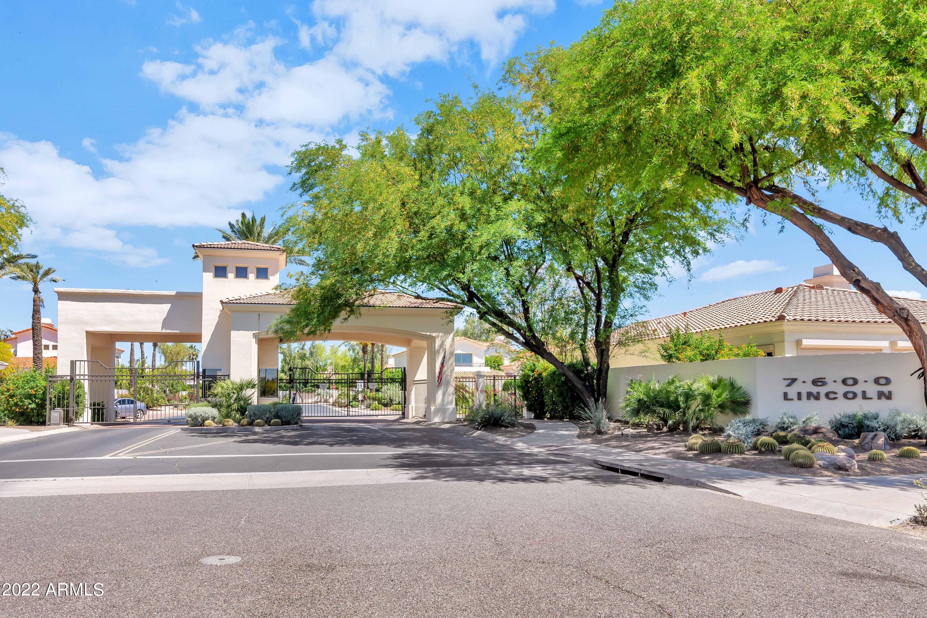 7634 E SIERRA VISTA Drive