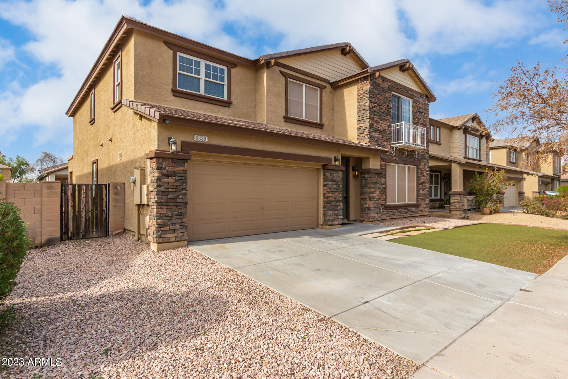 6830 S 42ND Drive
