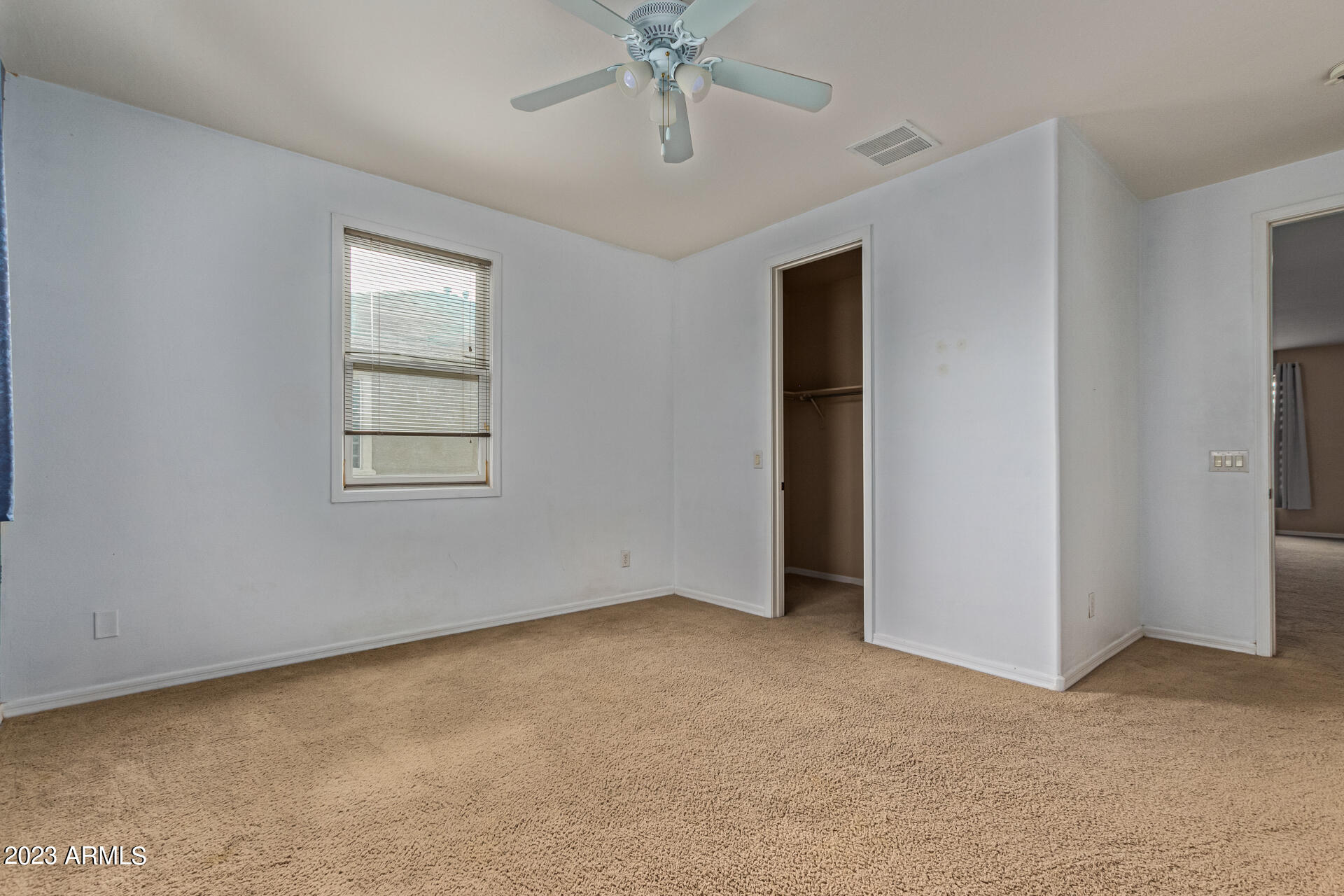 6830 S 42ND Drive