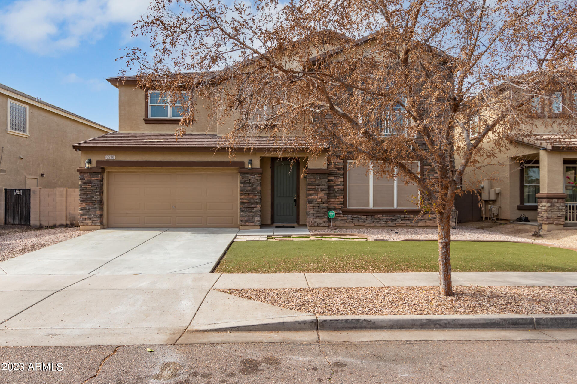 6830 S 42ND Drive