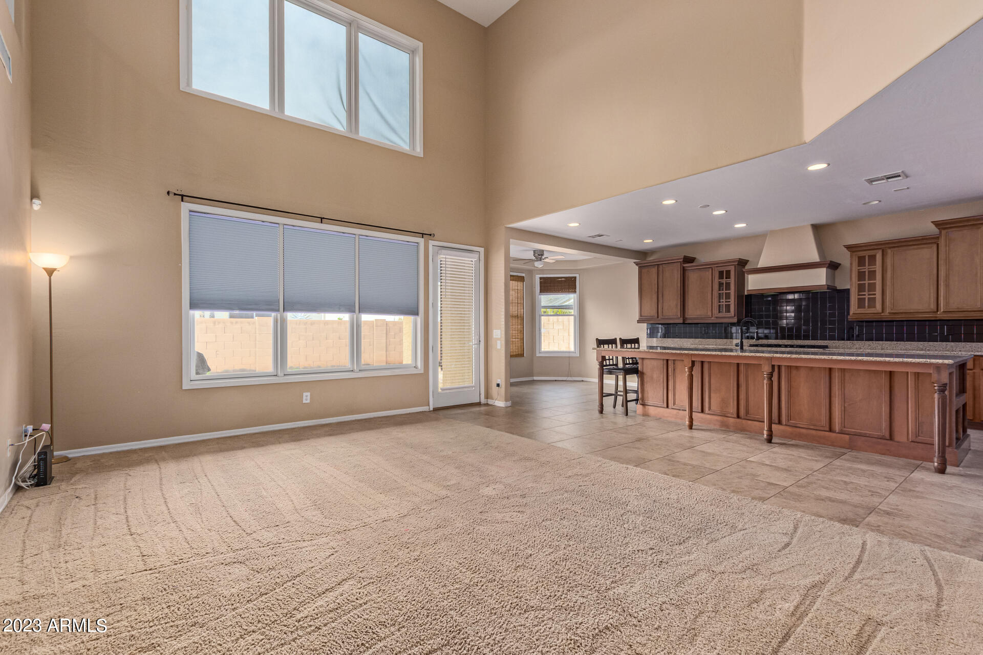 6830 S 42ND Drive