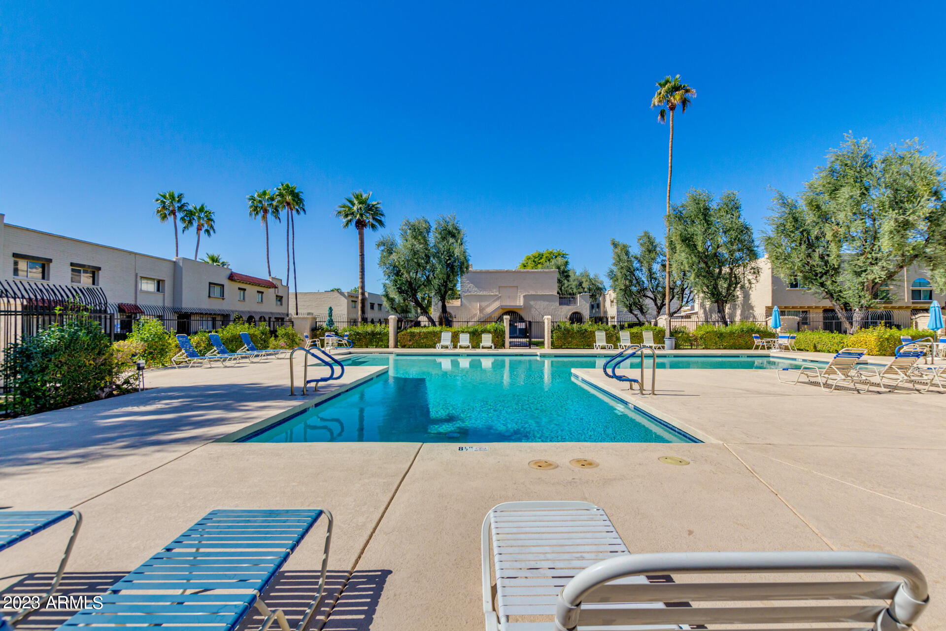 6933 E OSBORN Road Unit: D