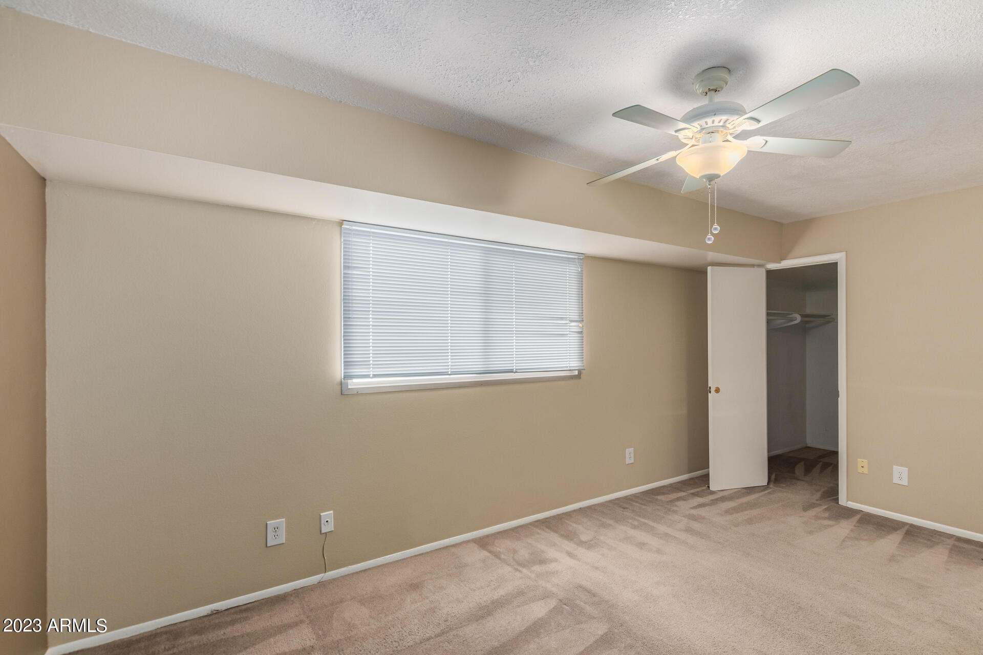 6933 E OSBORN Road Unit: D