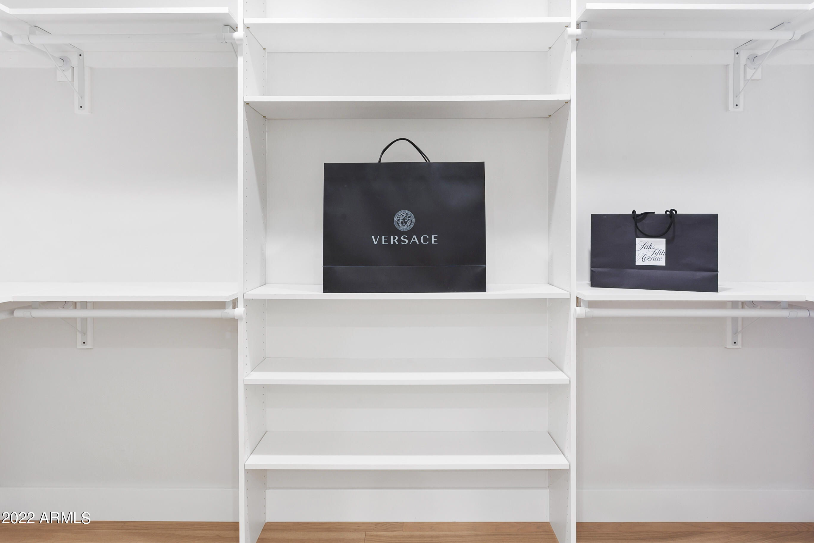 2520 E HIGHLAND Avenue