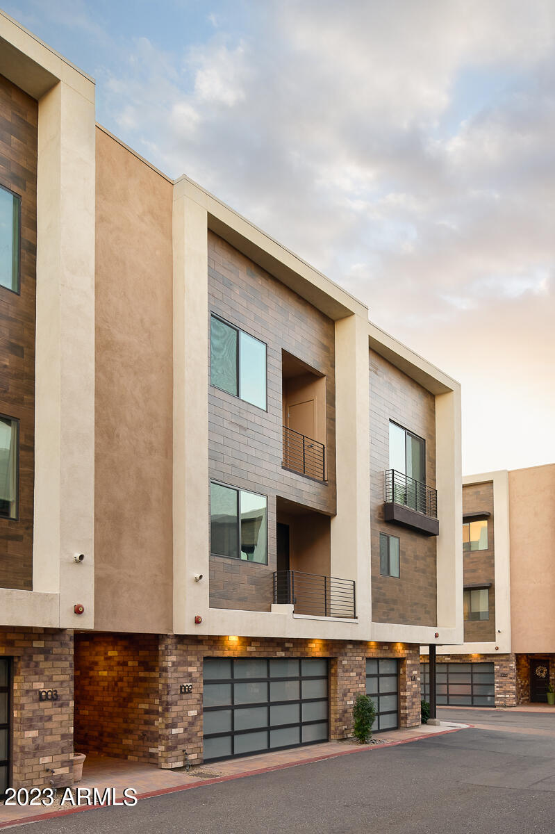 6990 E 6TH Street Unit: 1002