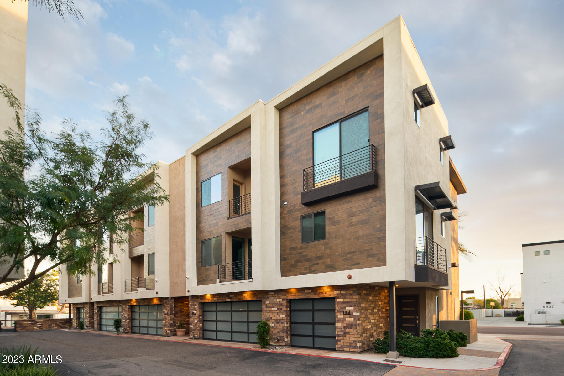 6990 E 6TH Street Unit: 1002