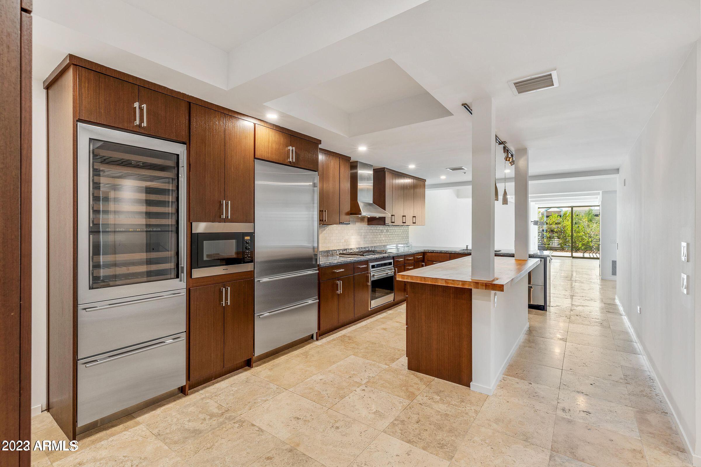 7127 E RANCHO VISTA Drive Unit: 3002