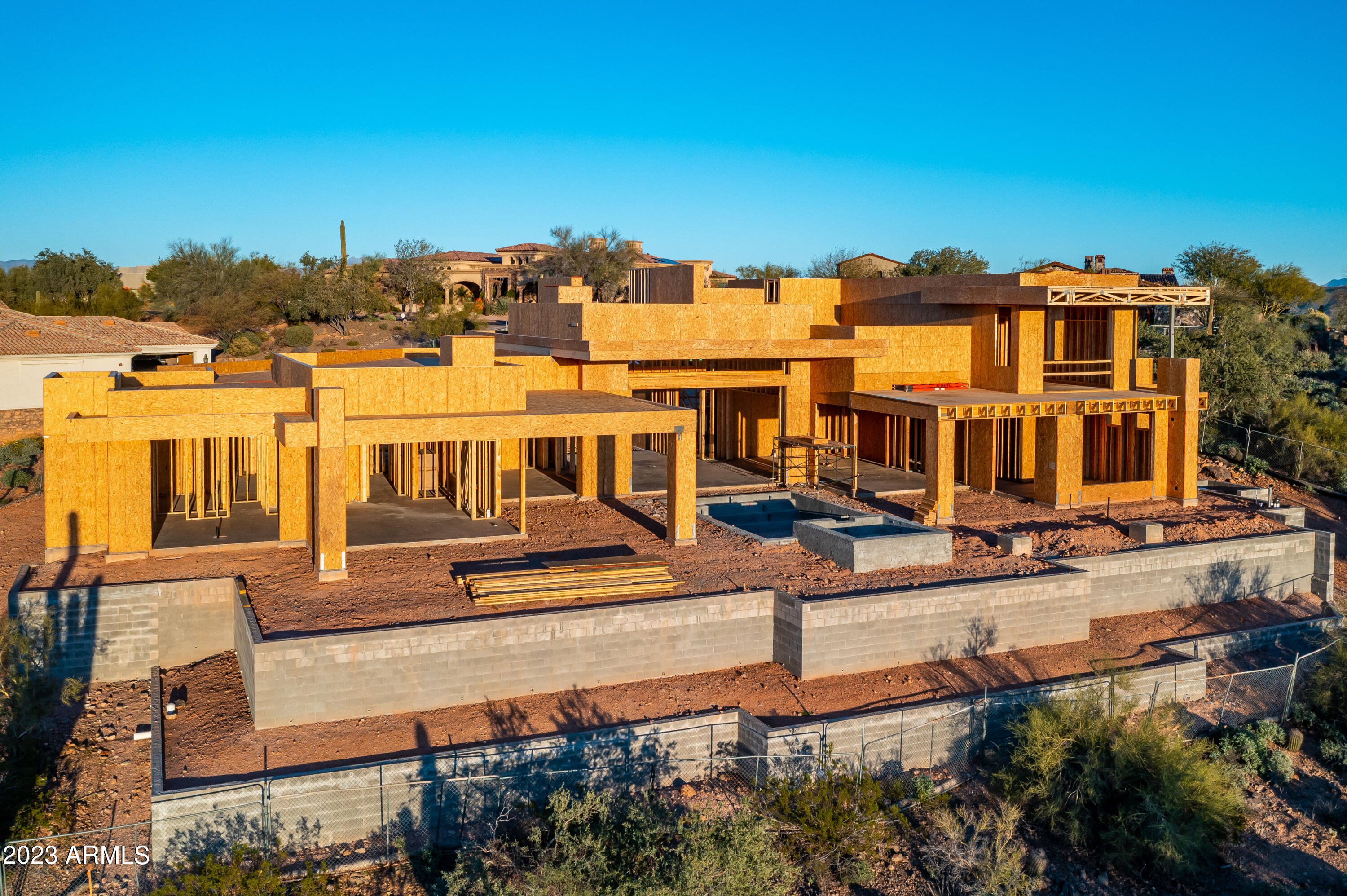 9912 N CANYON VIEW Lane