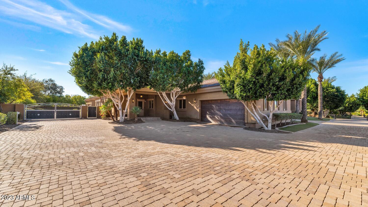 11593 E COCHISE Drive