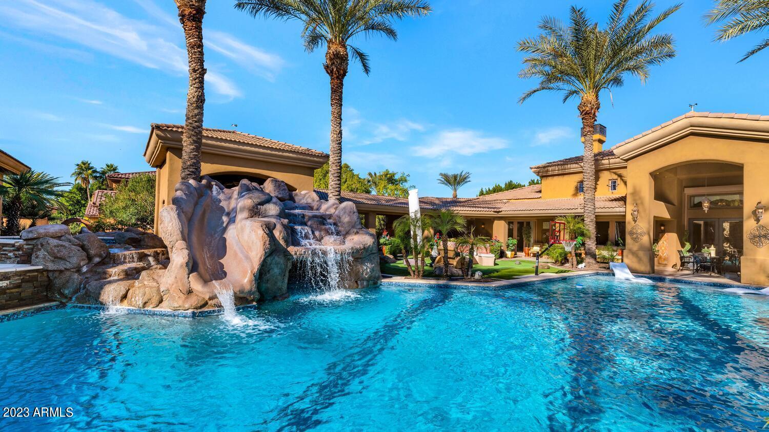 11593 E COCHISE Drive