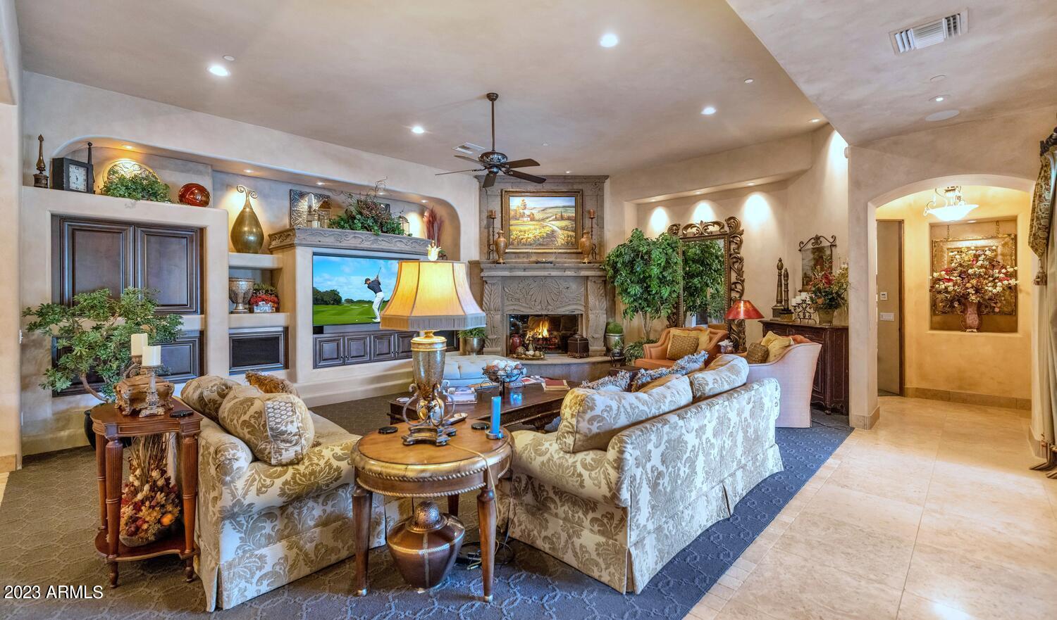 11593 E COCHISE Drive