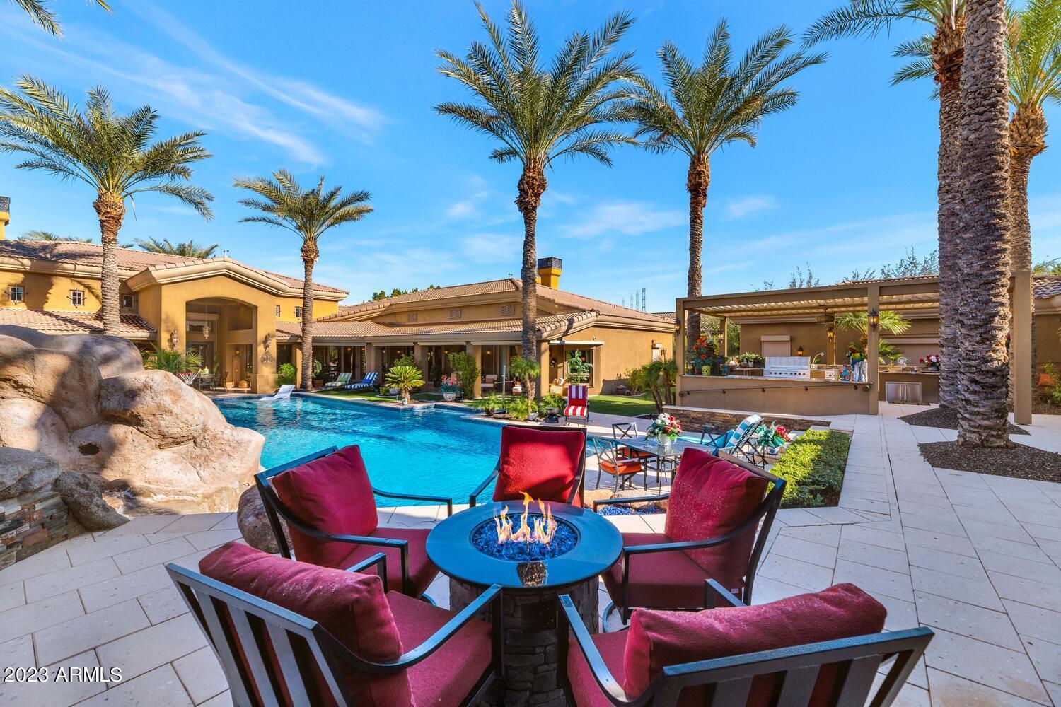 11593 E COCHISE Drive