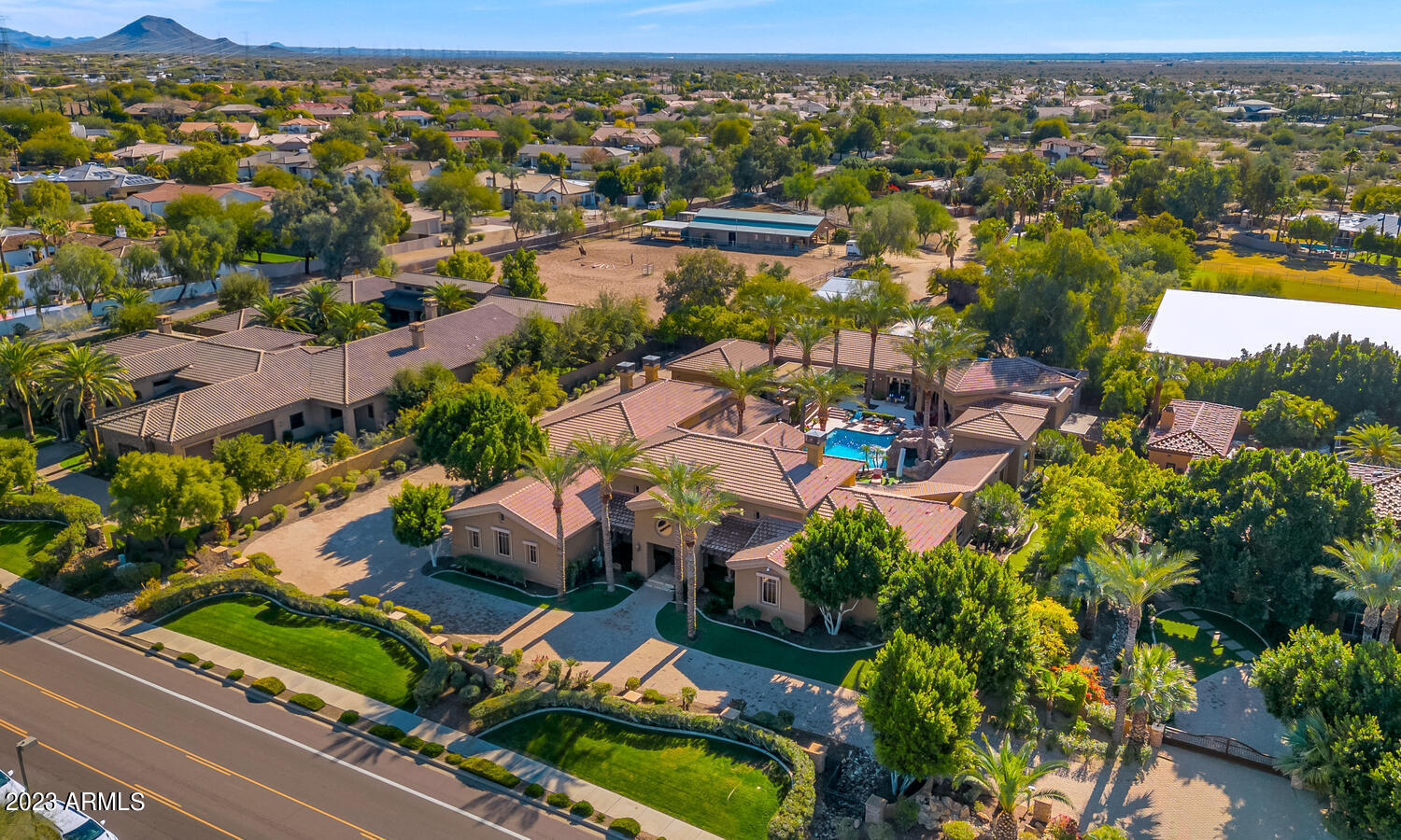 11593 E COCHISE Drive