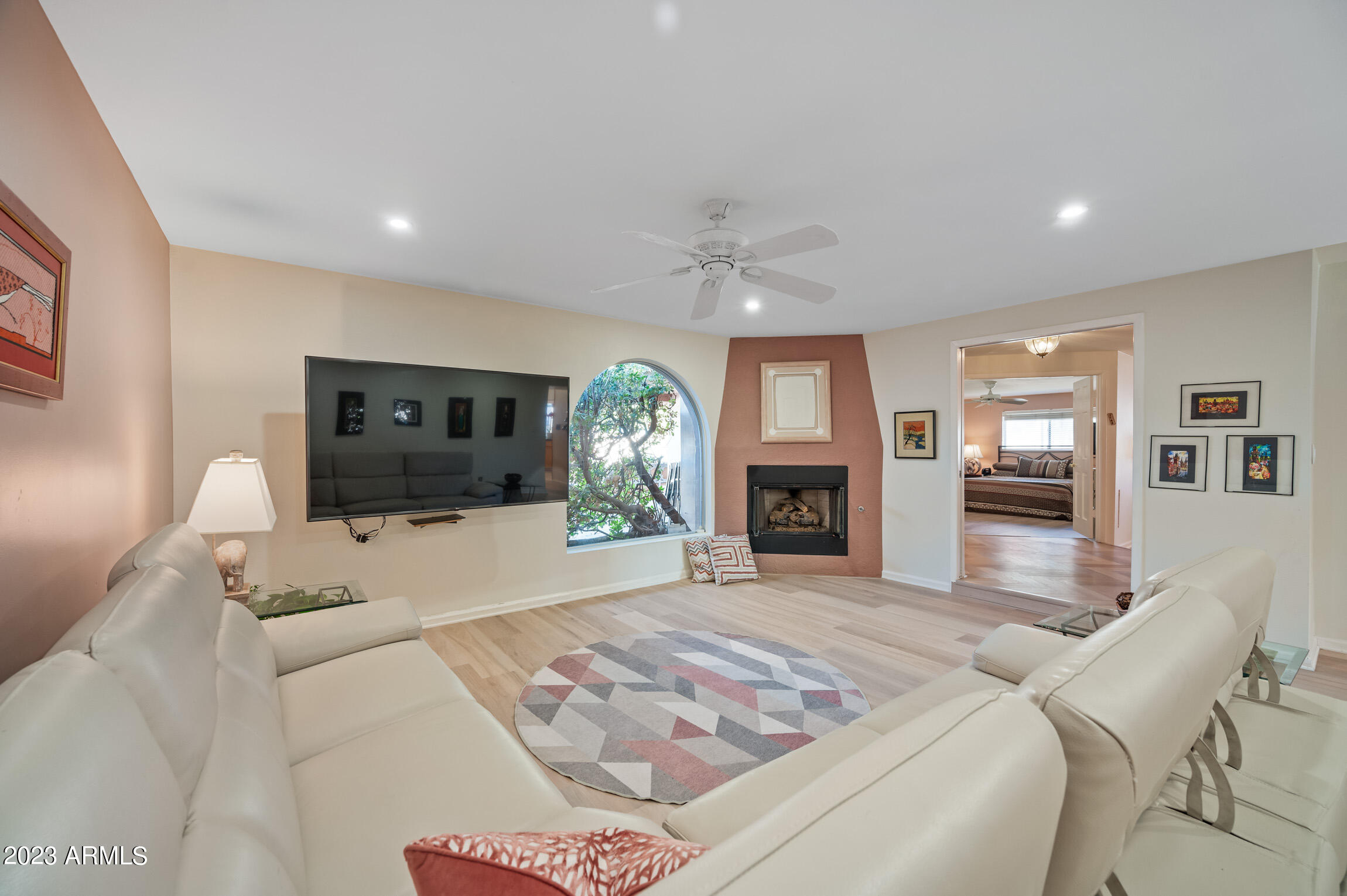 3133 E CALAVEROS Drive